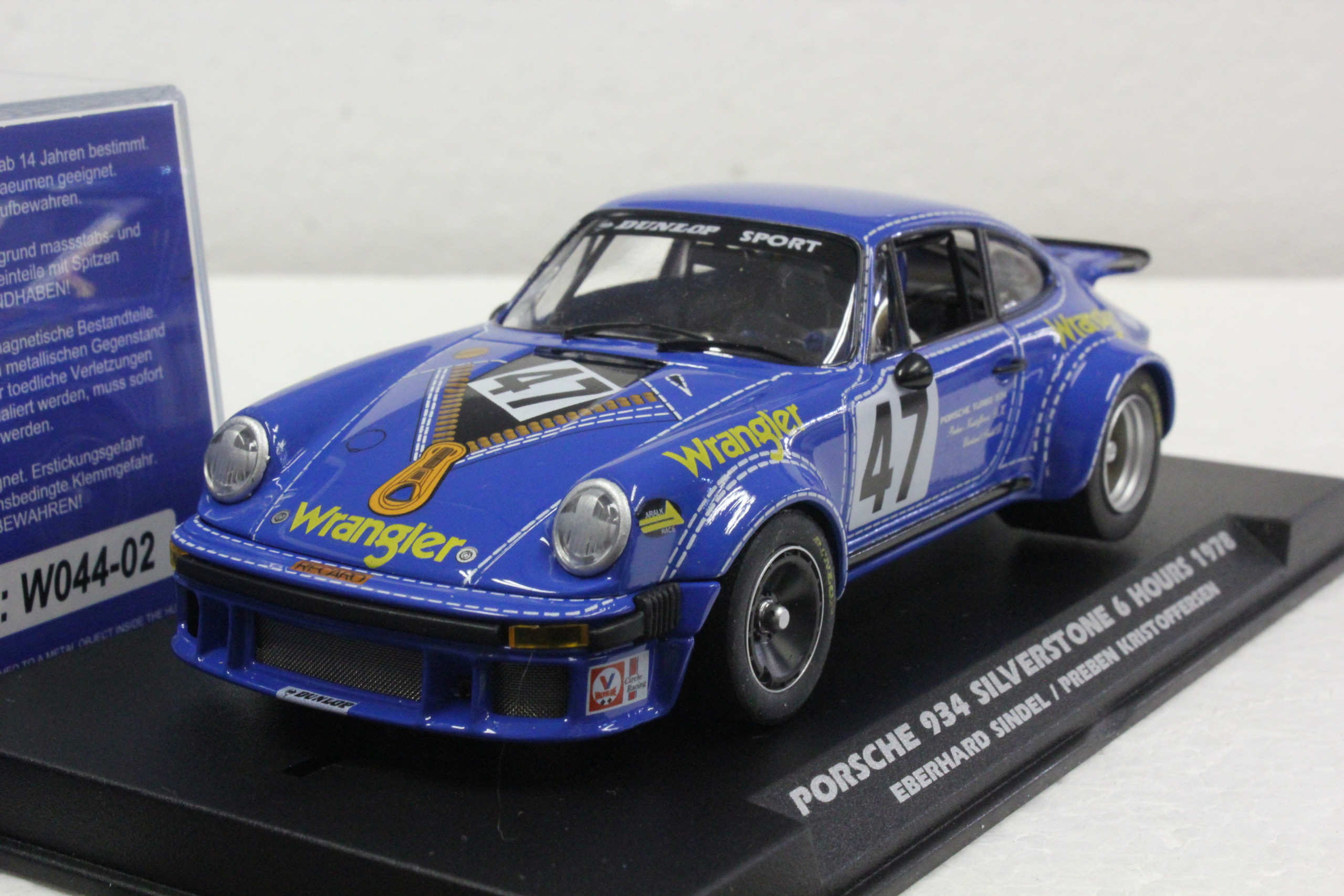 Porsche 934/5 61 12 Heures de Sebring 1977 Truescale TSM430225