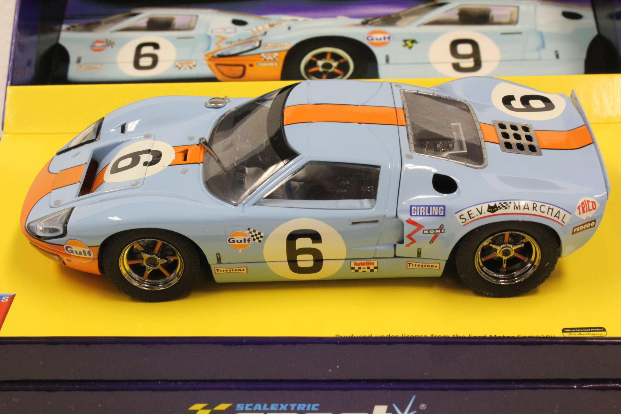 C2404A Scalextric Gulf Ford GT40 Le Mans 1969, #6 1:32 Slot