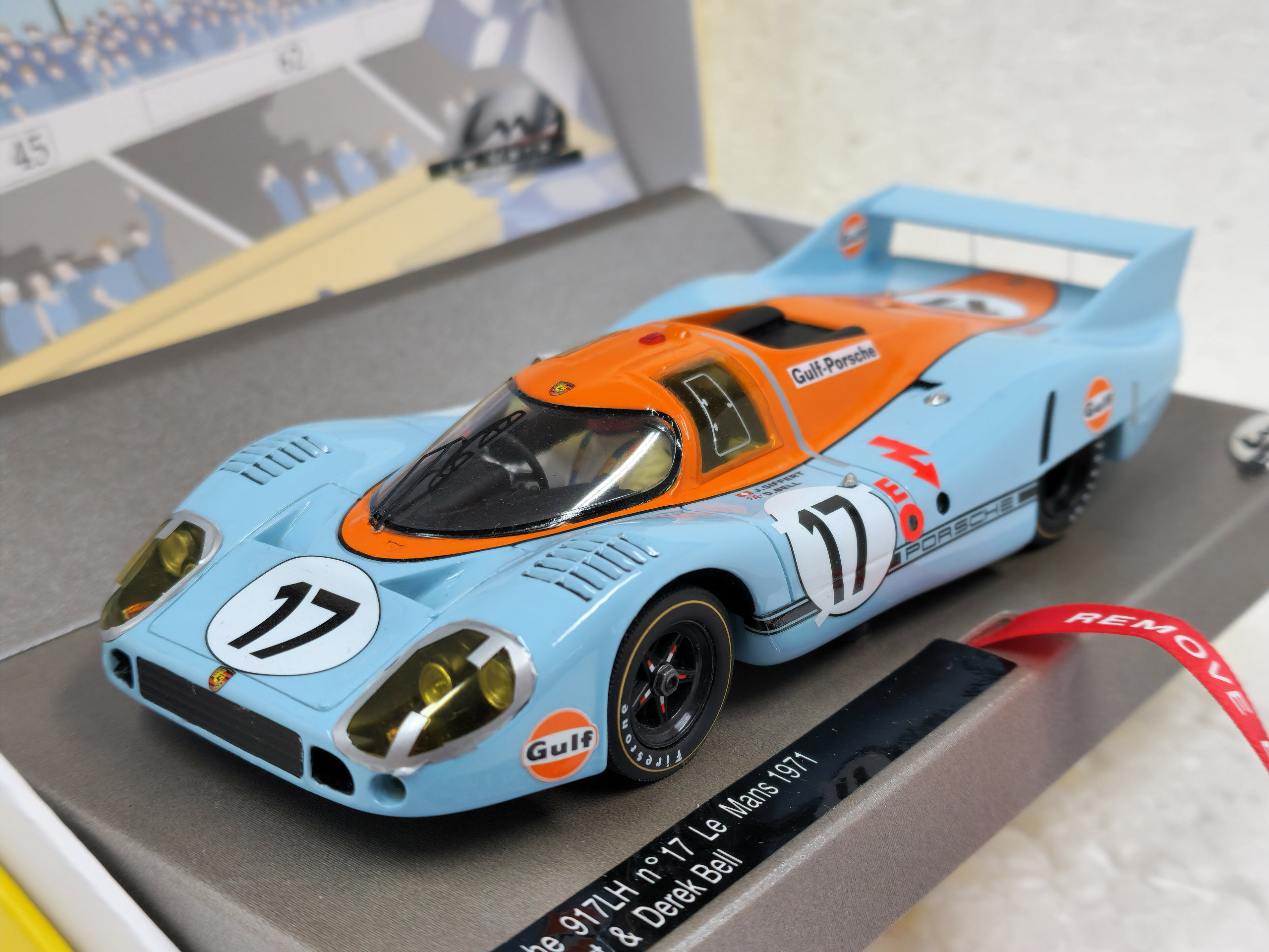 VOITURE SLOT CAR 1/32 PORSCHE 956C - LE MANS 1983 n°18