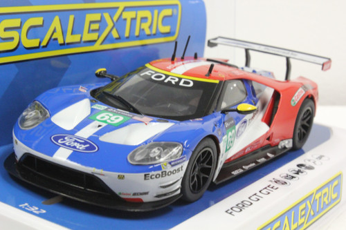 C3858 Scalextric Ford GT GTE Le Mans 2017, #69 1:32 Slot Car DPR