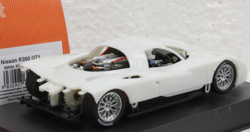 SICA14Z Slot.It Nissan R390 GT1 Long Tail White/Unpainted 1:32 Slot Car