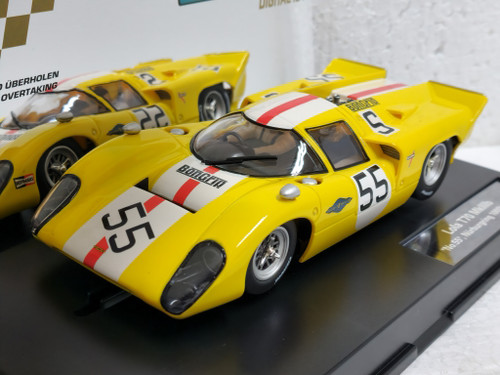 23897 Carrera Digital 124 Lola T70 MKIIIb, #55 1:24 Slot Car w/lights