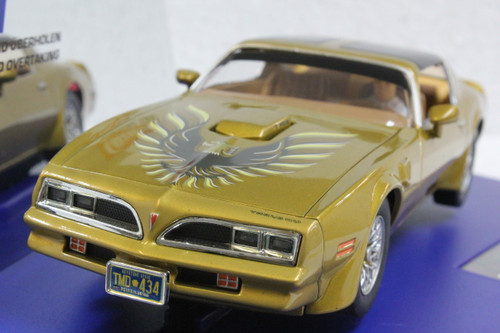 30688 Carrera Digital 132 Pontiac Firebird Trans Am '77 1:32 Slot Car