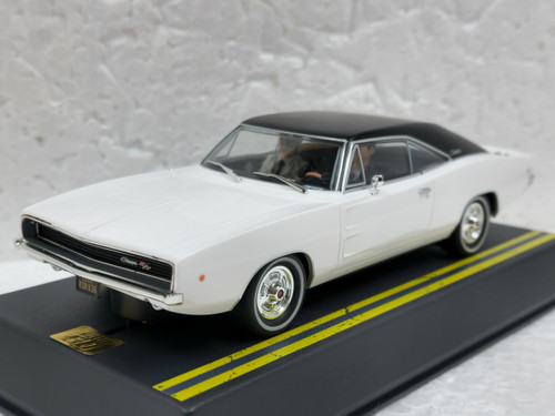 P174-DS Pioneer 1968 Dodge Charger R/T 440 Assassins Bullitt