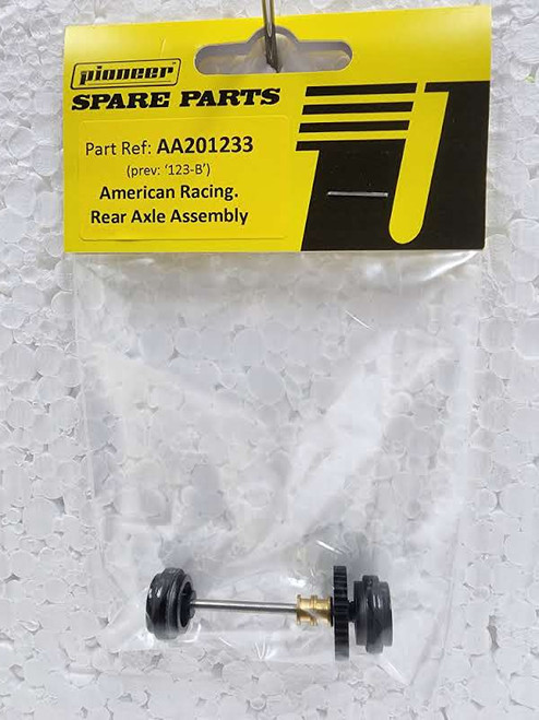 AA201233 Pioneer American Racing Rear Axle Assembly 1:32 Slot Car Part