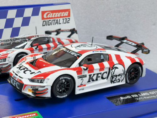 23991 Carrera Digital 124 Audi R8 LMS GT3 evo II KFC Racing, #2 1