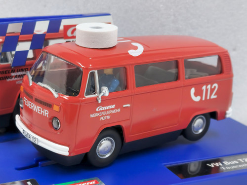 20032083 Carrera Digital 132 VW BUS T2b Feuerwehr/Fire Engine 1:32 Slot Car