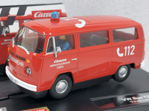 20027837 Carrera Evolution VW BUS T2b Feuerwehr/Fire Engine 1:32 Slot Car