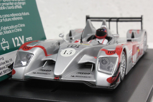 50118 Avant Slot Audi R10 LeMans 2010 TDI #15, Team Kolles C.Bakkerud/O.Jarvis/C.Bouchut 1:32 Slot Car