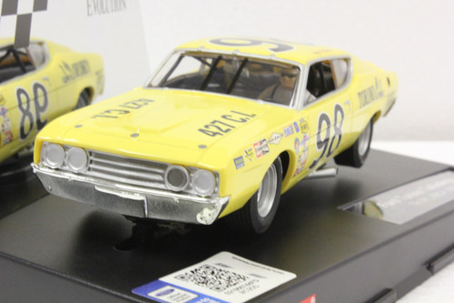 20027522 Carrera Evolution Ford Torino Talladega ARCA 1970 #98, 1:32 Slot Car
