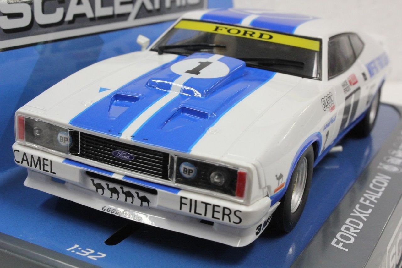 C3741 Scalextric Ford XC Falcon Moffat 1978, #1 1/32 Slot Car *DPR