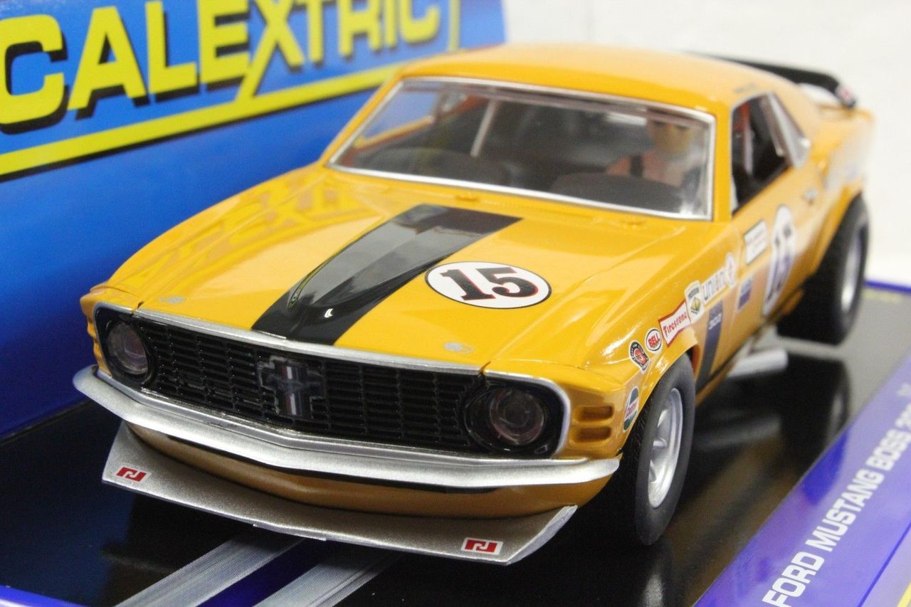 C3651 Scalextric Ford Mustang Boss 302 Parnelli 1969, #15 1