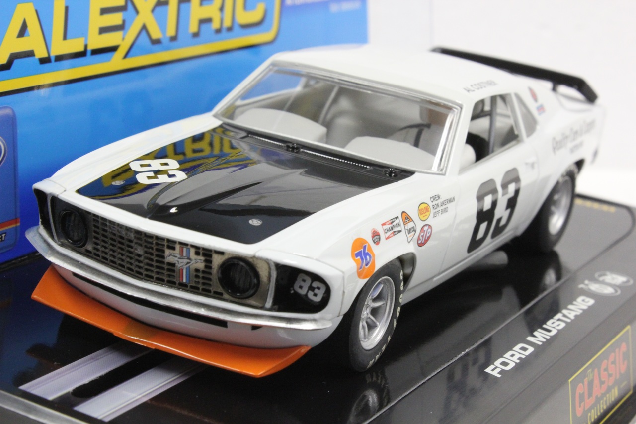 C2890 Scalextric 1971 Ford Mustang, #83 1/32 Slot Car - Great