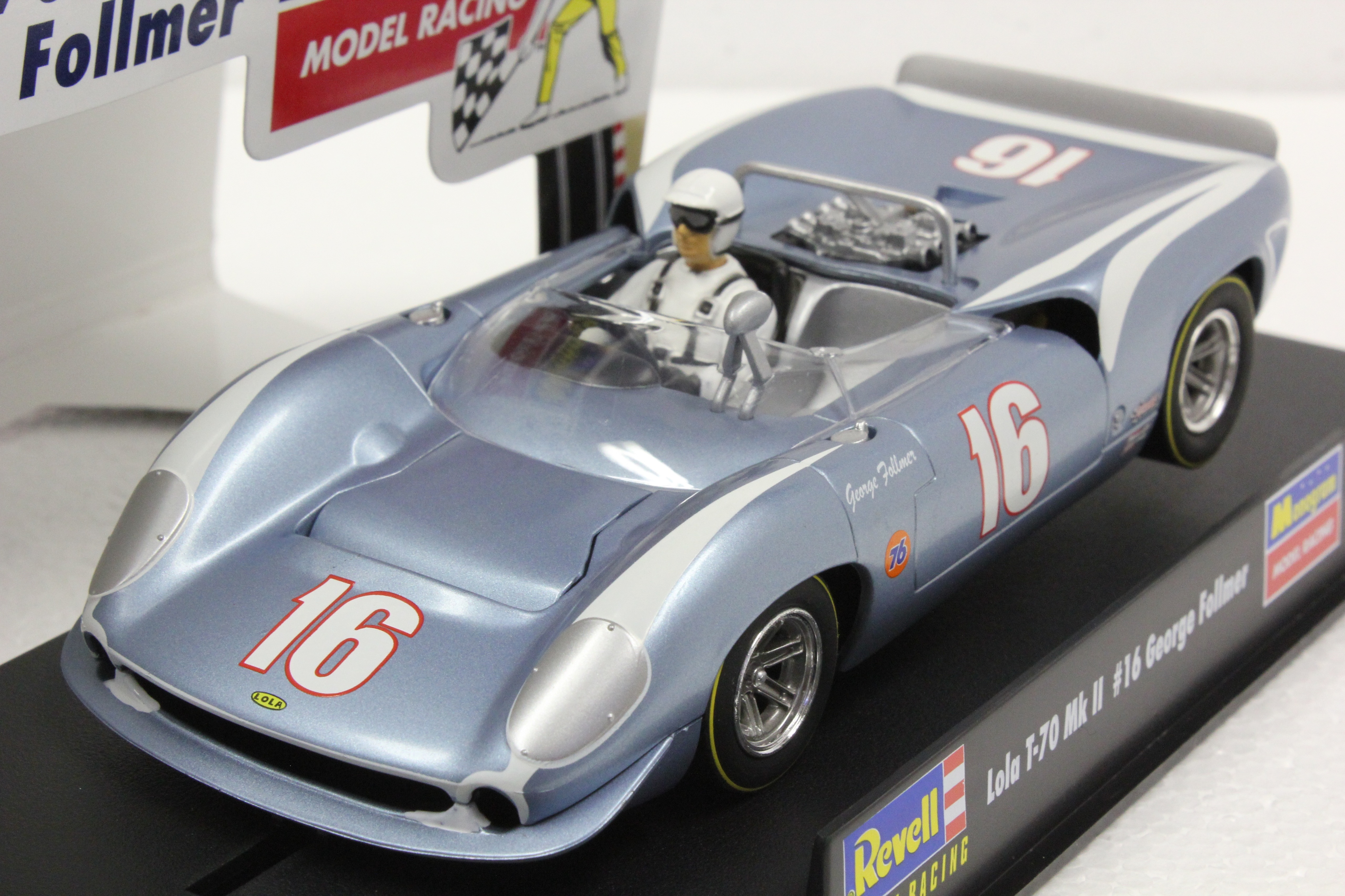 4826 Revell/Monogram Lola T70 MKII Can Am George Follmer 1:32 Slot