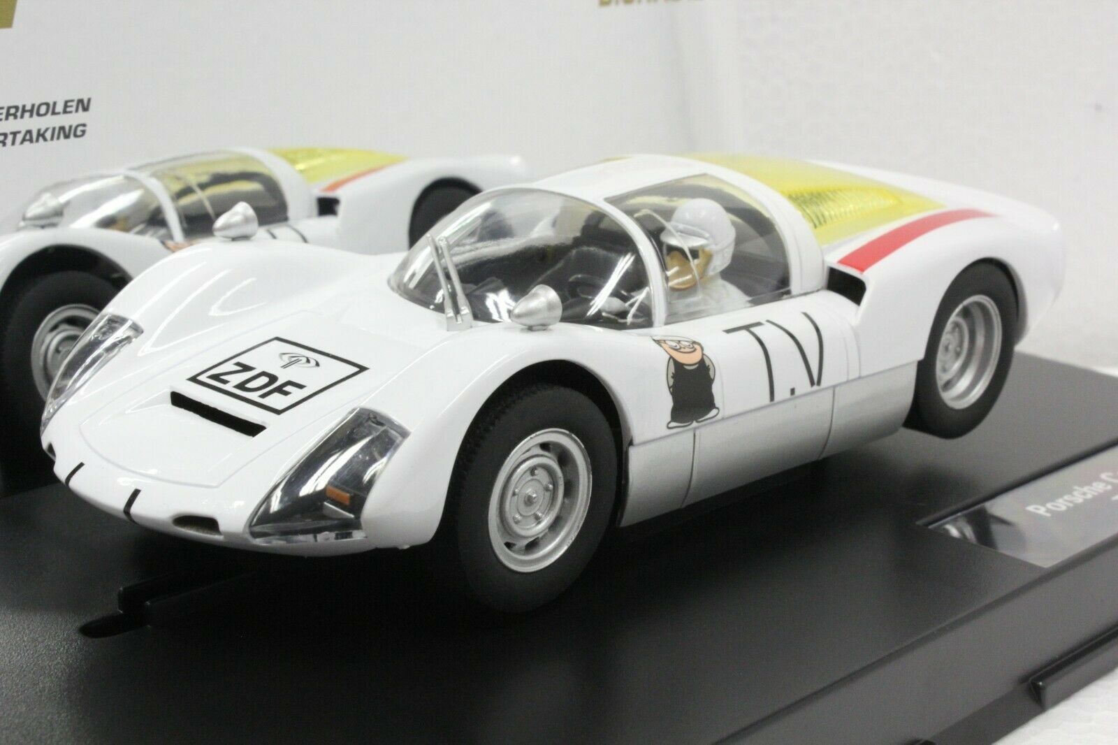 23874 Carrera Digital 124 Porsche 906 Carrera 6 TV, 1967 1:24 Slot