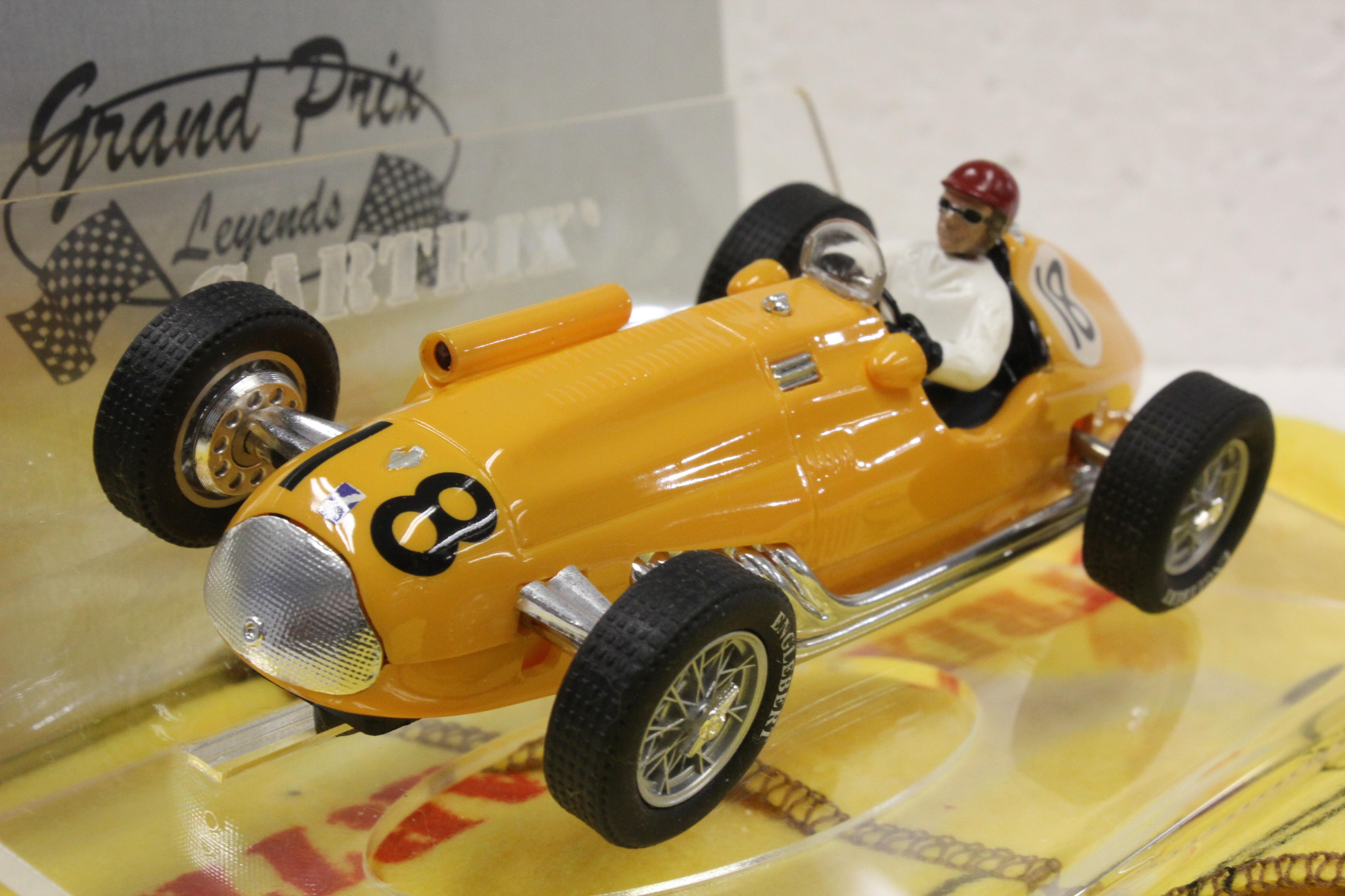 【8735】 Bacchus Global Series GP-001 CAR hqdefault.jpg