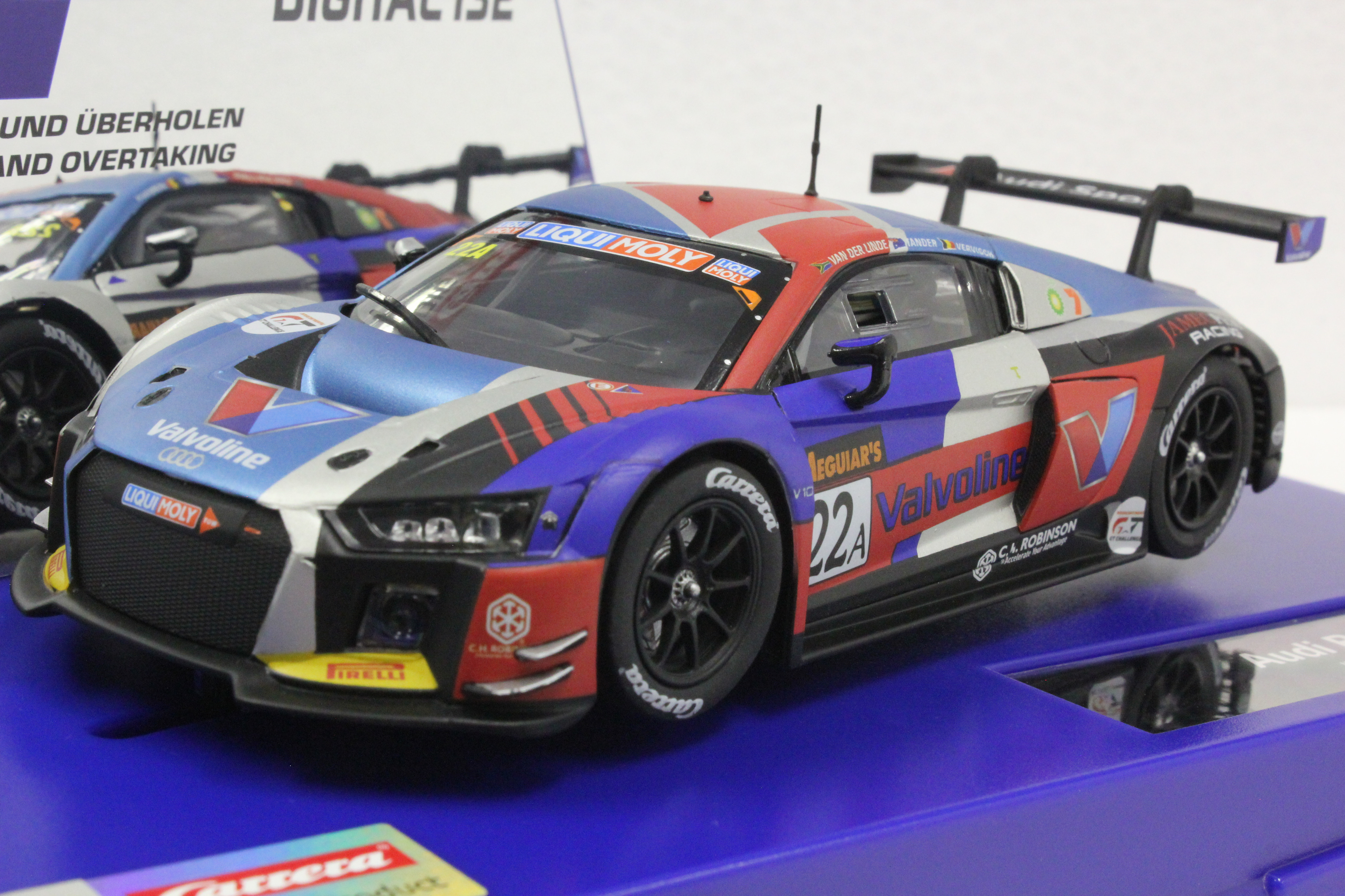 30869 Carrera Digital 132 Audi R8 LMS, #22A 1:32 Slot Car w/lights