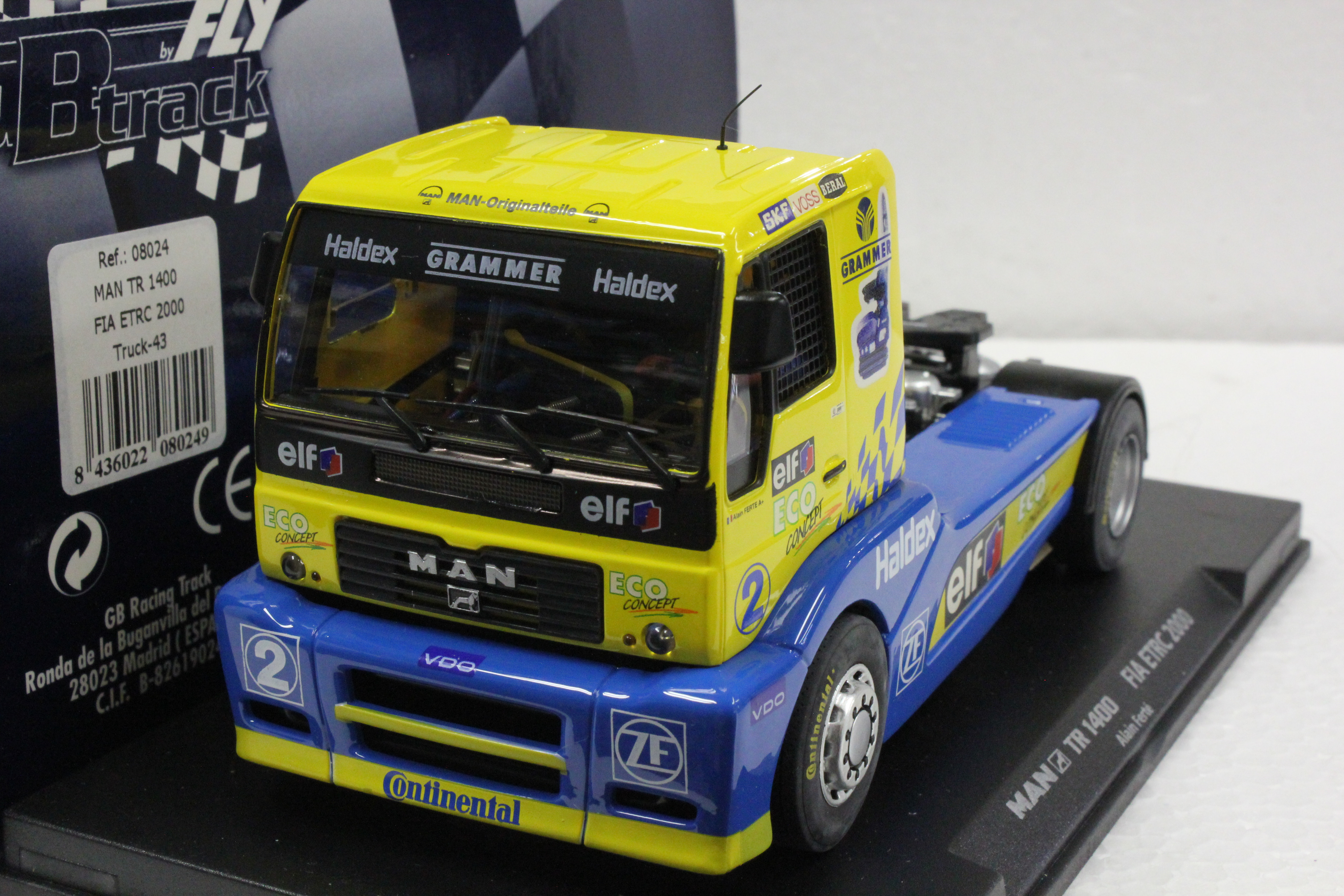 MAN ◆ スロットカー 1/32 SLOT FLY TR1400/メルセデス 【公式通販】 TR1400/メルセデス MAN ◇ スロットカー 1/32 SLOT FLY ミニカー