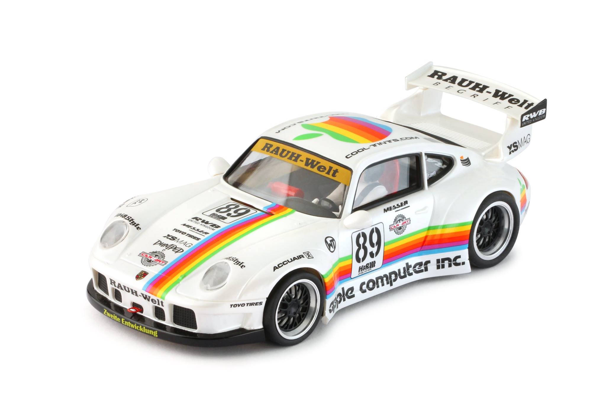 RS0048 RevoSlot Porsche 911 GT2 Apple White, #89 1:32 Slot Car