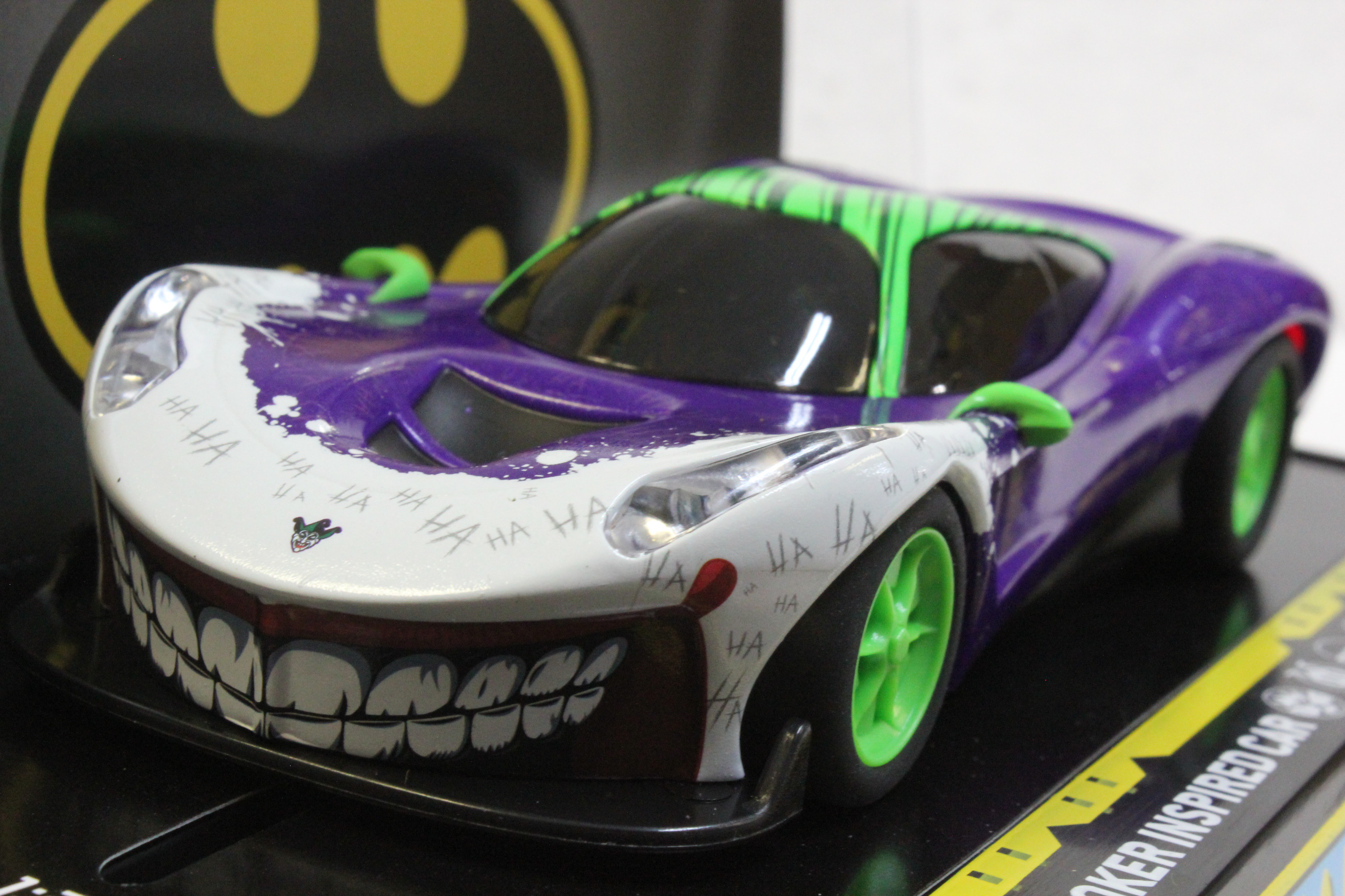 Scalextric C4142 Joker Inspired Car - Slot Car-Union