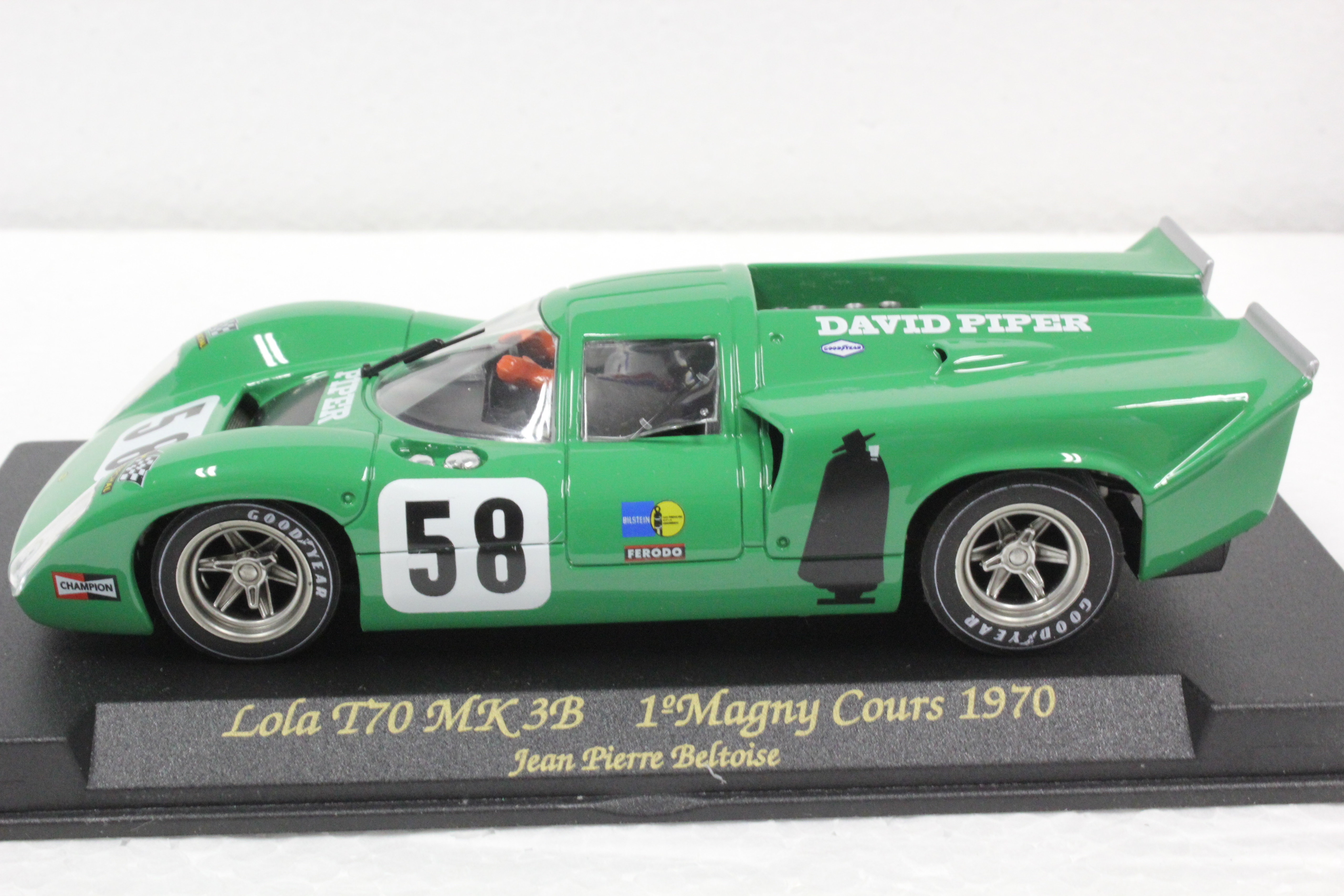 C91 Fly Lola T70 MK3B 1st Place Magny Cours 1970, #58 1:32 Slot