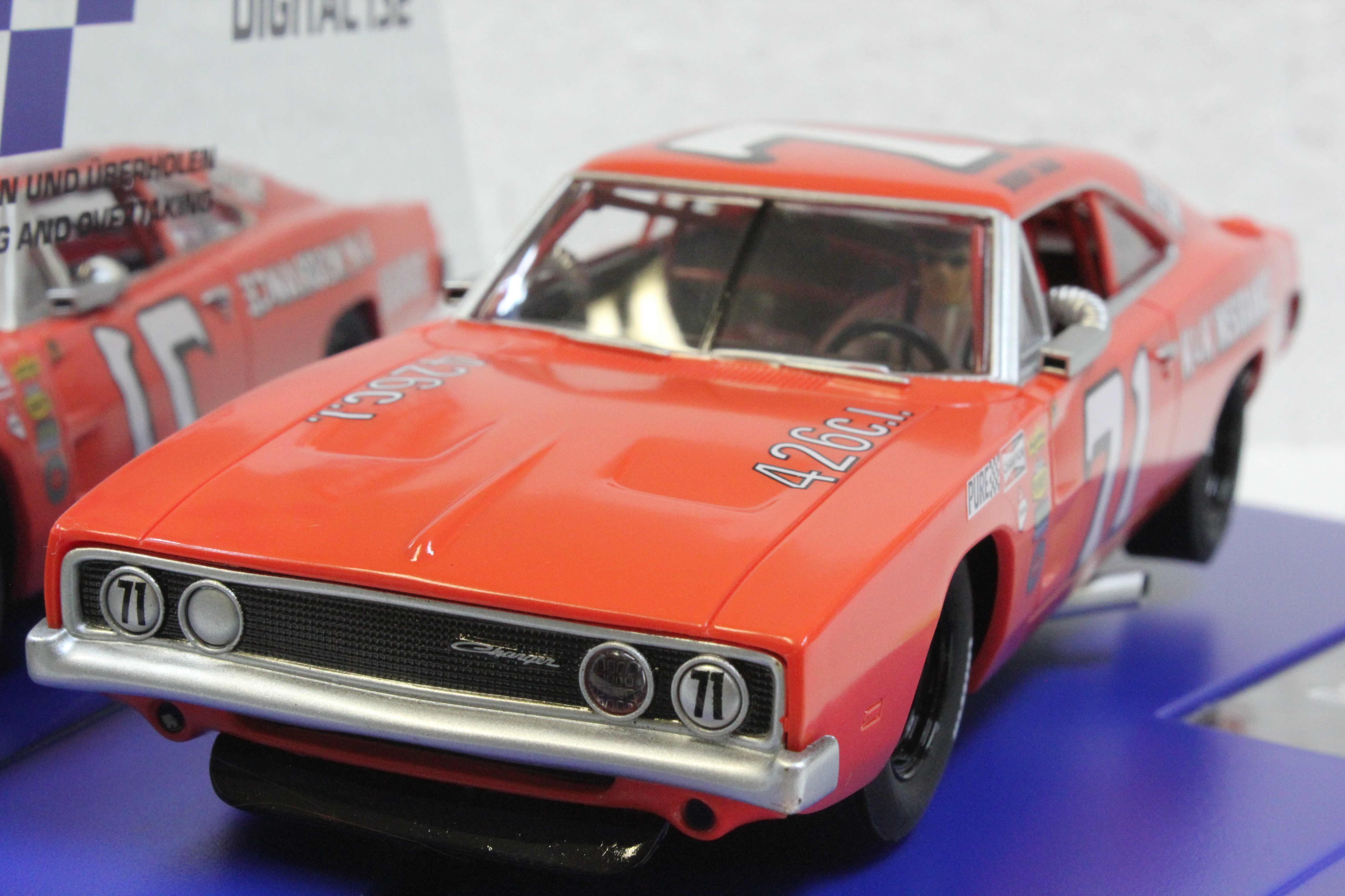 カレラ　EVO　1/32　スロットカー　Dodge Charger　500 CARRERA30942-1__15845.
