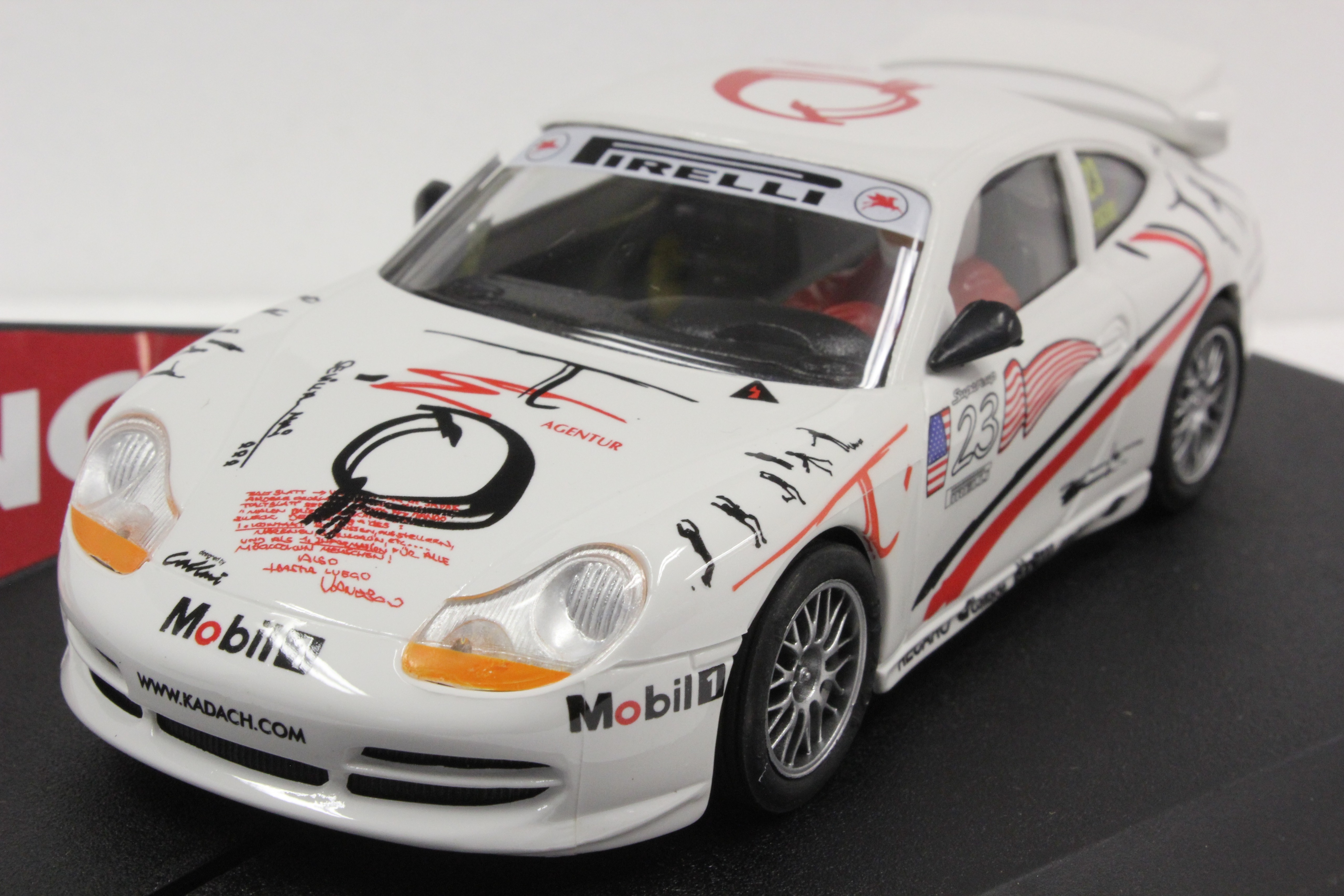 kinakoページ② 50210 Ninco Porsche 911 GT3 Mobil 1, #23 1:32 Slot Car - Great