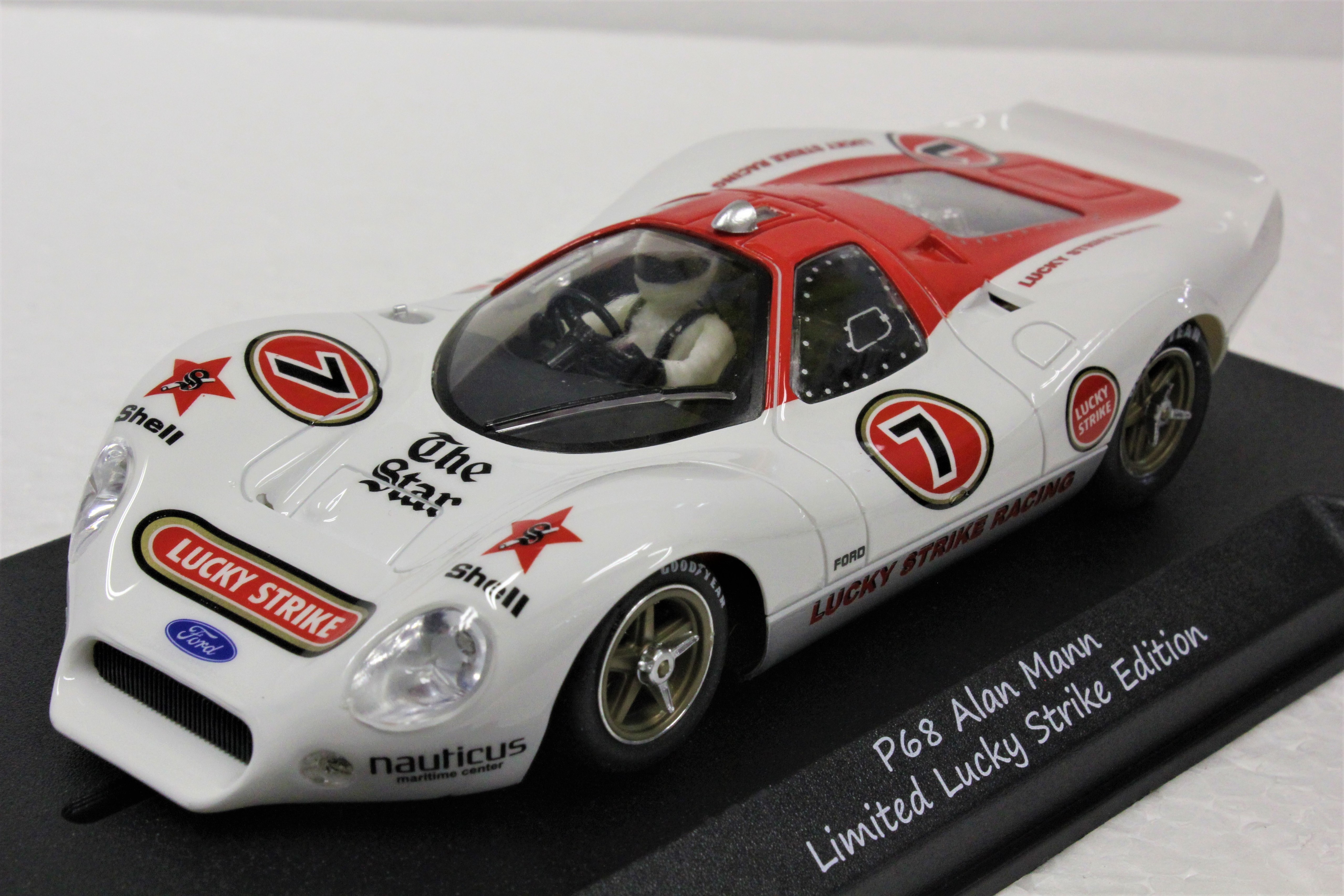 0109 NSR Ford P68 Alan Mann Lucky Strike Edition, #7 1:32 Slot Car