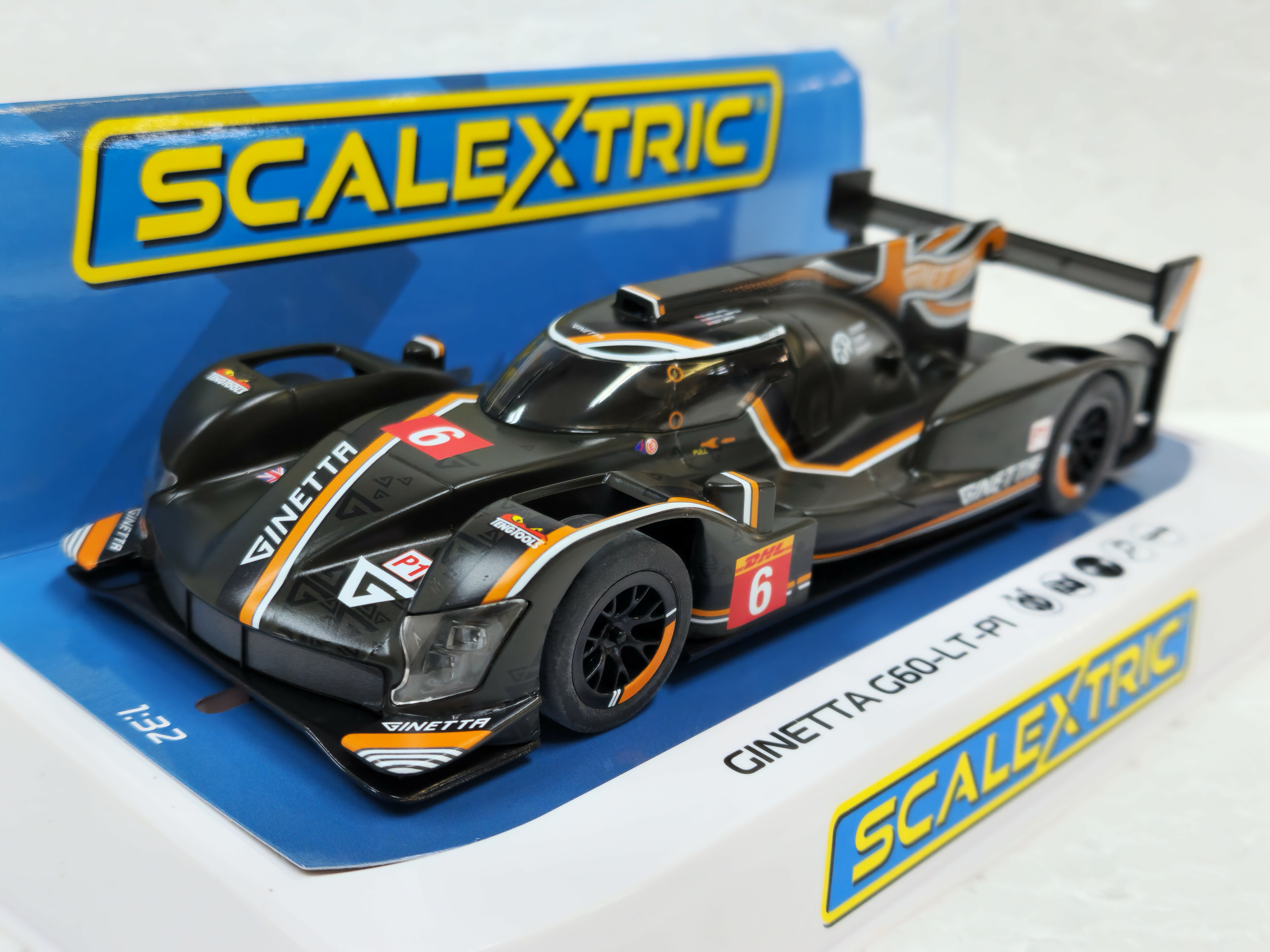 C4264 Scalextric Ginetta G60-LT-P1 Silverstone 4 Hours 2019, #6 1