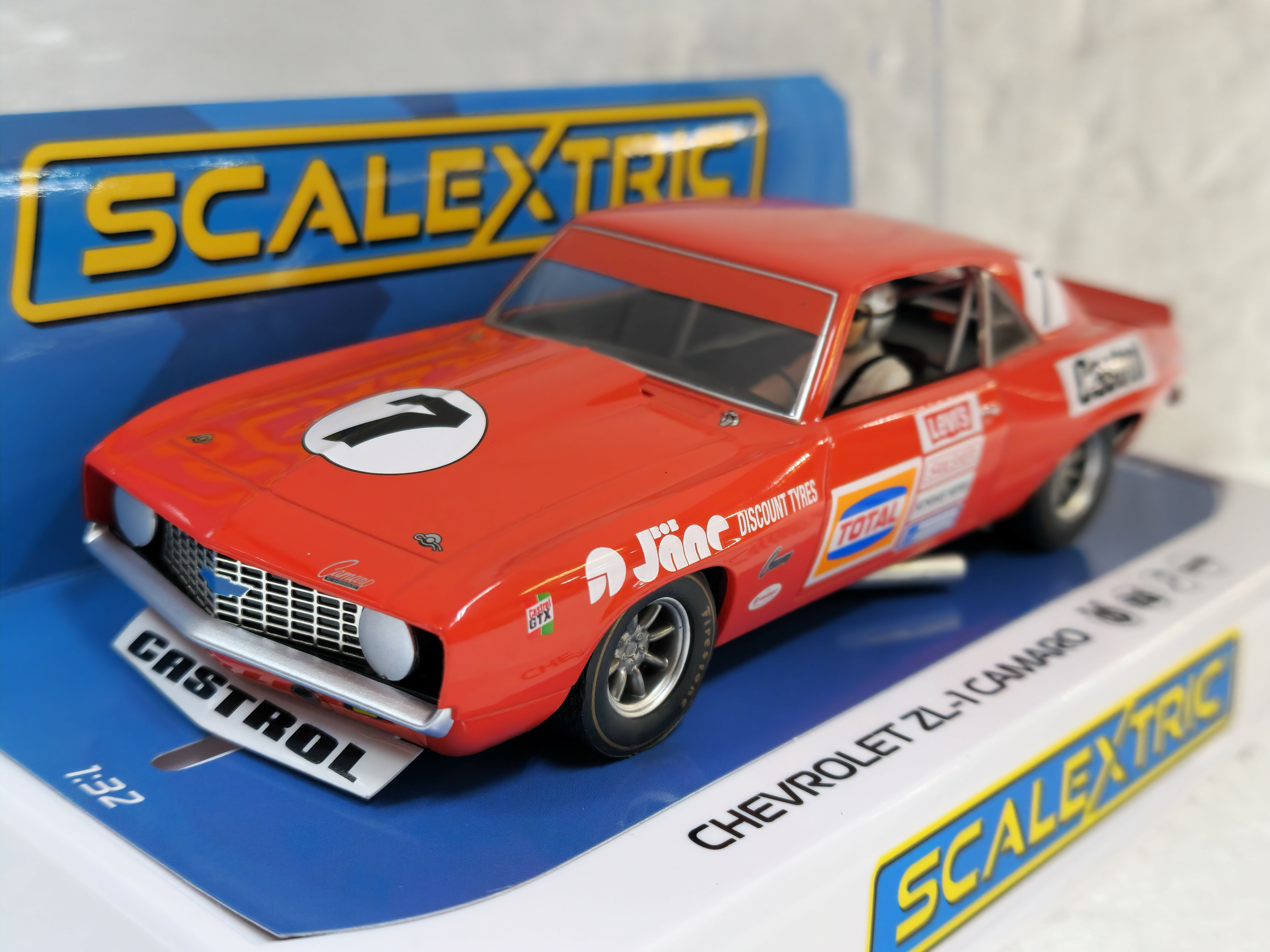 C4172 Scalextric Chevrolet ZL-1 Camaro ATCC 1972 - Australian