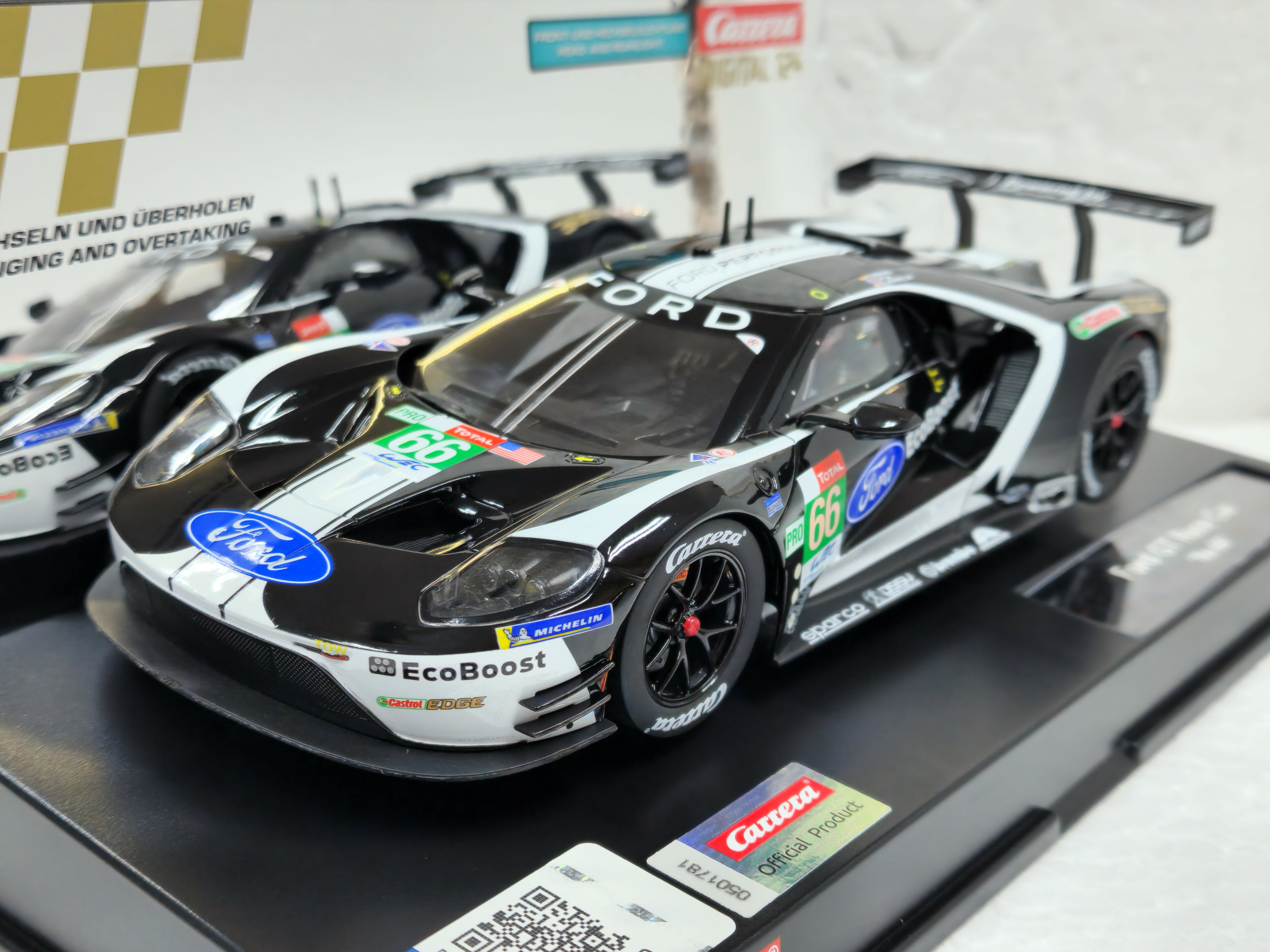 43916 Carrera Ford GT Race Car, #66 *Analog/No Reverse Switch/No