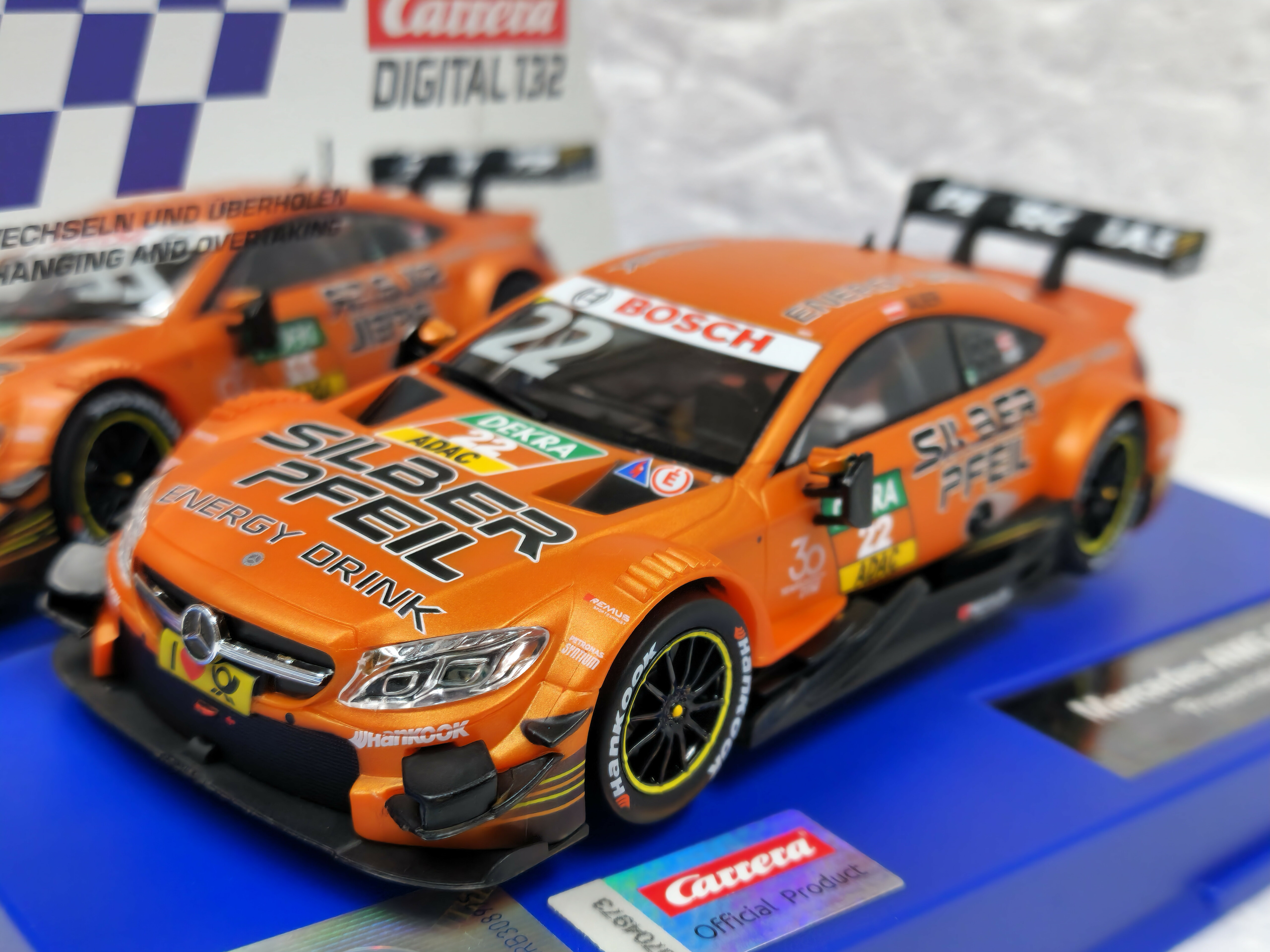 31018 Carrera Digital 132 Mercedes AMG C 63 DTM L. Auer, #22 1:32
