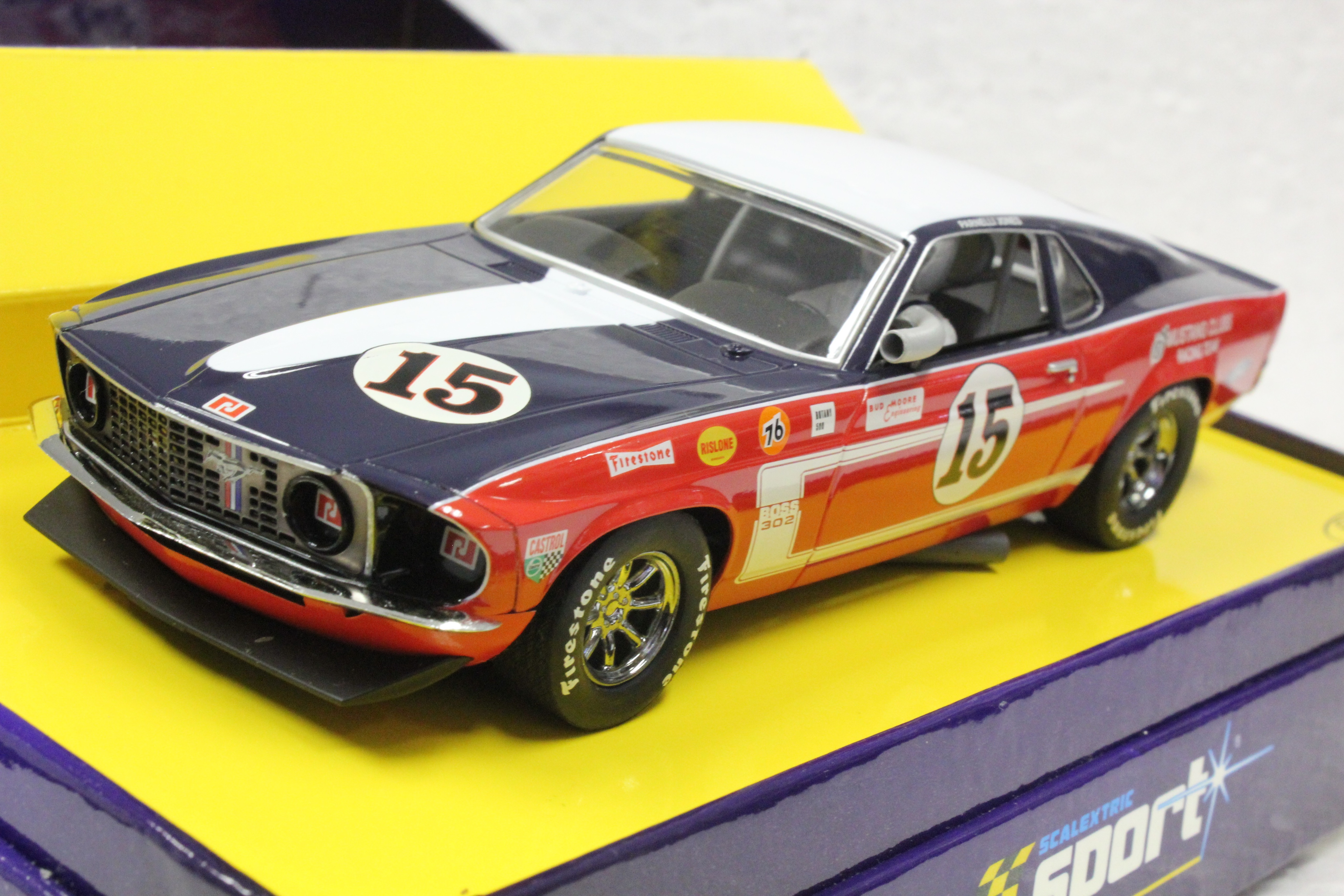 スケーレックストリック フォード マスタング Boss 302 1:32 Scalextric 1/32 Ford Boss 302 Mustang 1969 Slot Car -Near