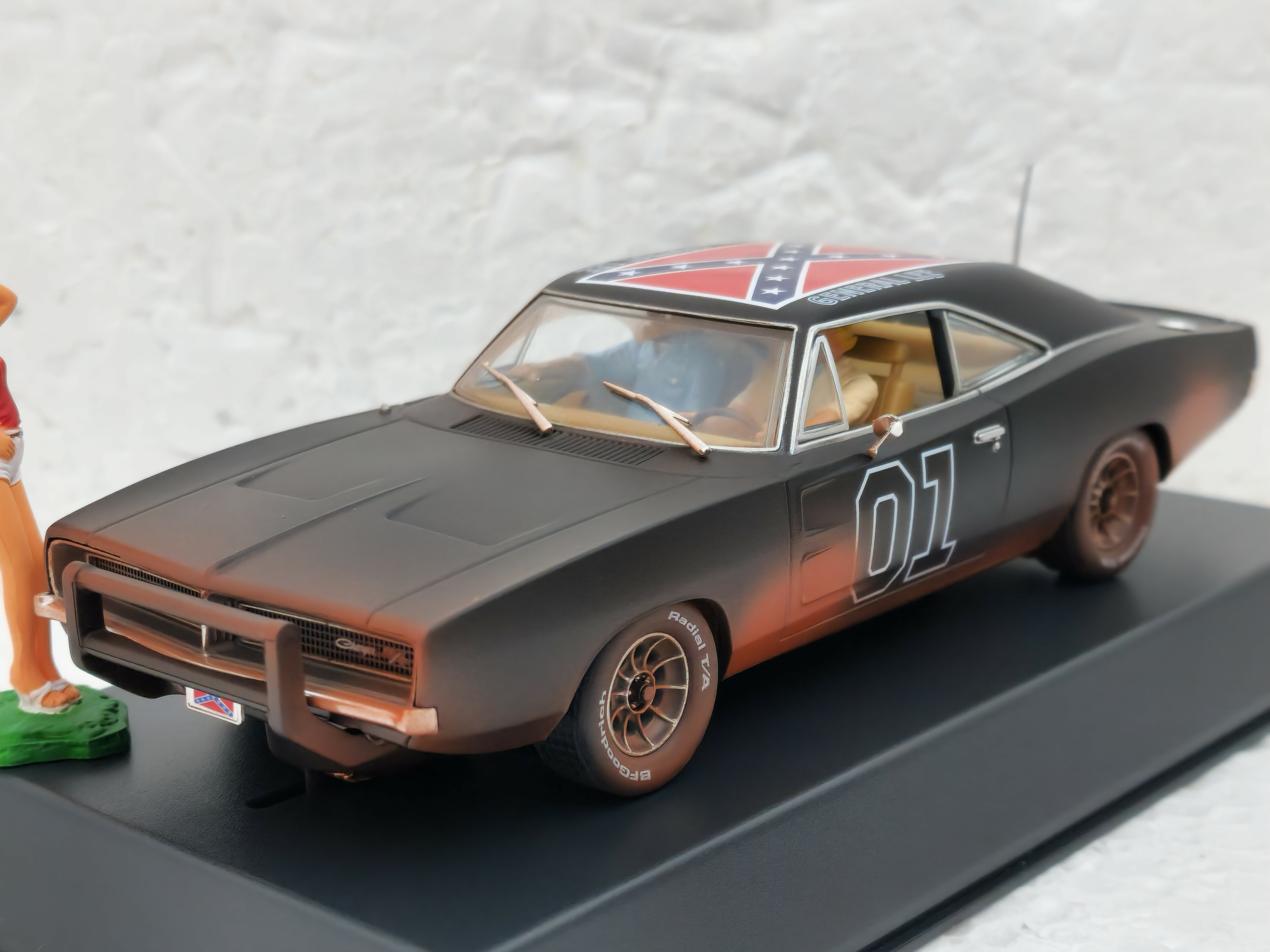 P175-DS Pioneer The General Lee '69 Dodge Charger - Dukes of Hazzard Black  - Dirt Road Dukes, #01 1:32 Slot Car