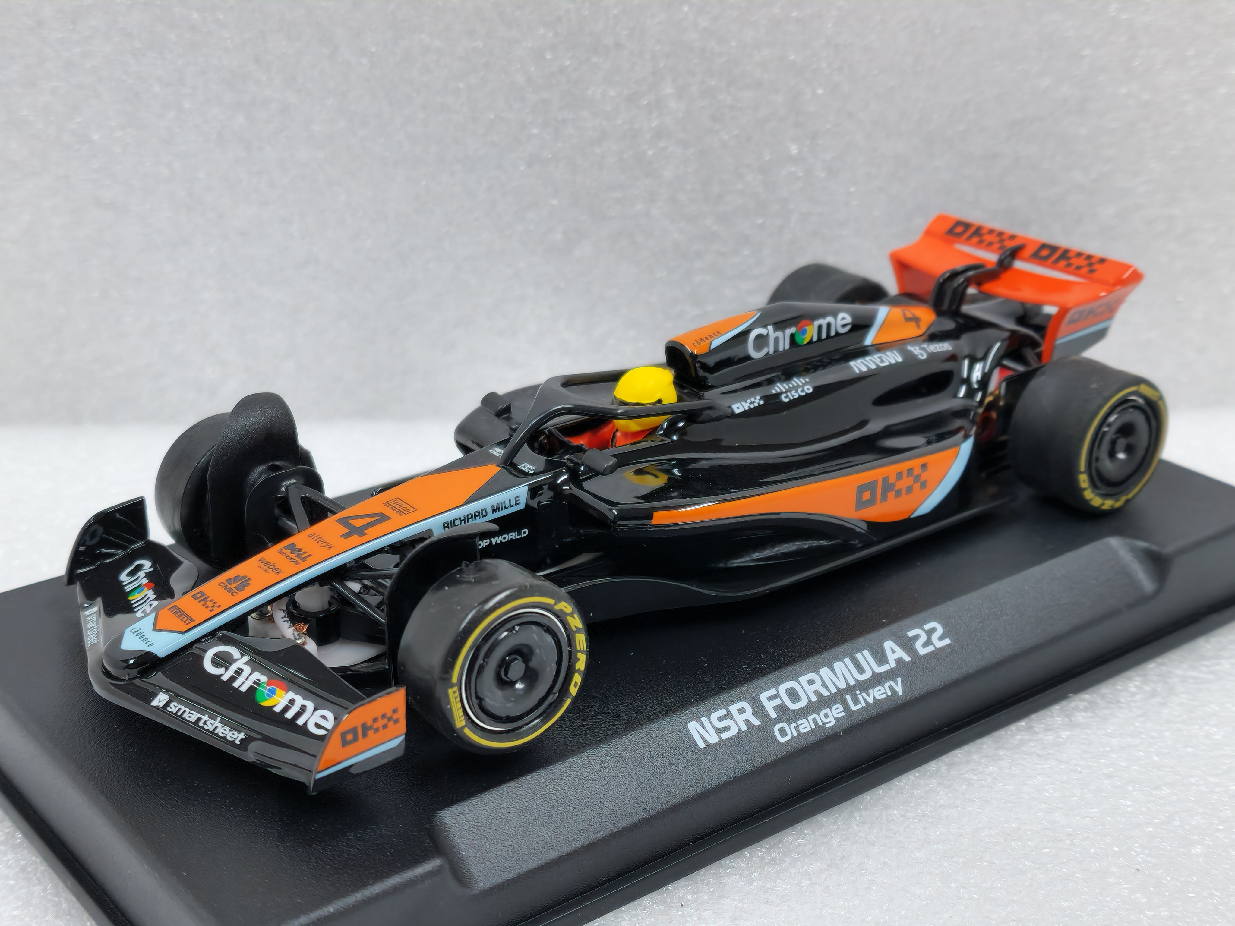 0364IL NSR Formula 22 Orange Gulf UK Lando Norris, #4 1:32 Slot