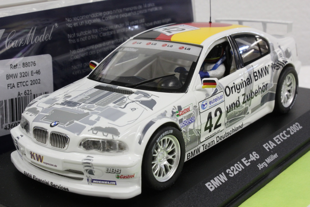 BMWE46 セダン　320 A621 Fly BMW 320i E-46 FIA ETCC 2002 1:32 Slot Car - Great Traditions