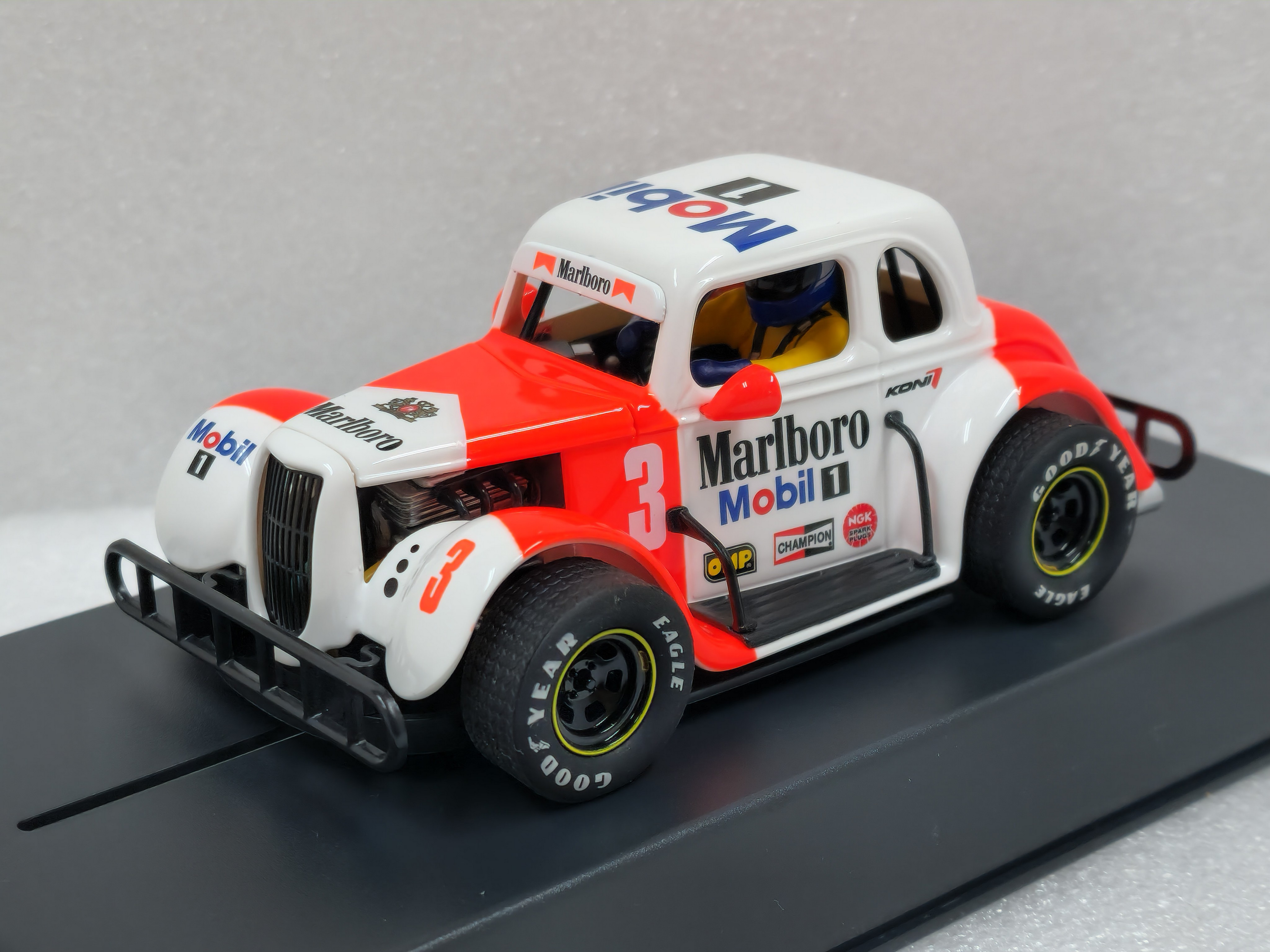 P181 Pioneer Legends Racer '34 Ford Coupe Marlboro, #3 1:30 Slot