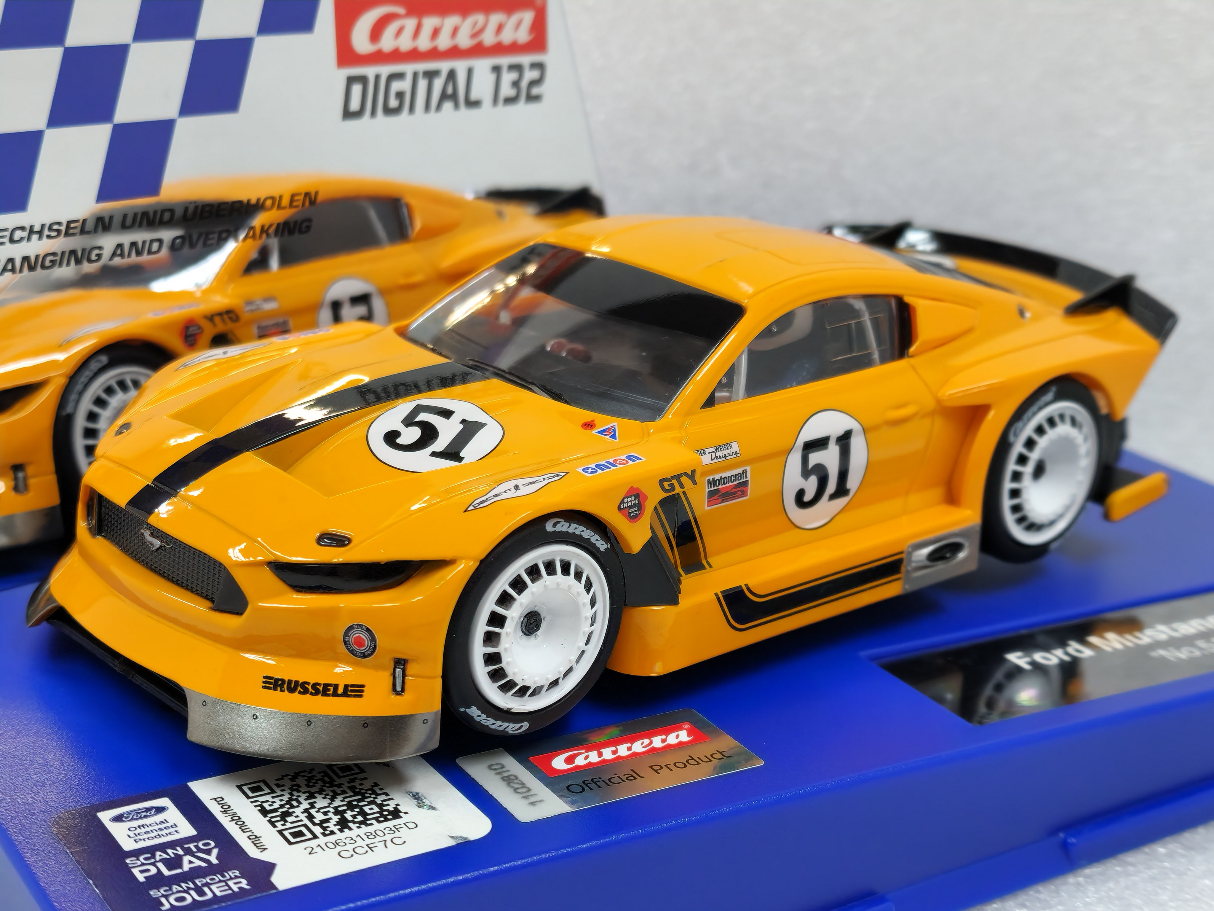 ミニカー Carrera Digital 132 GT Race Battle Carrera GT Race Battle, Digital 132 Set w/Lights Slot Car Set