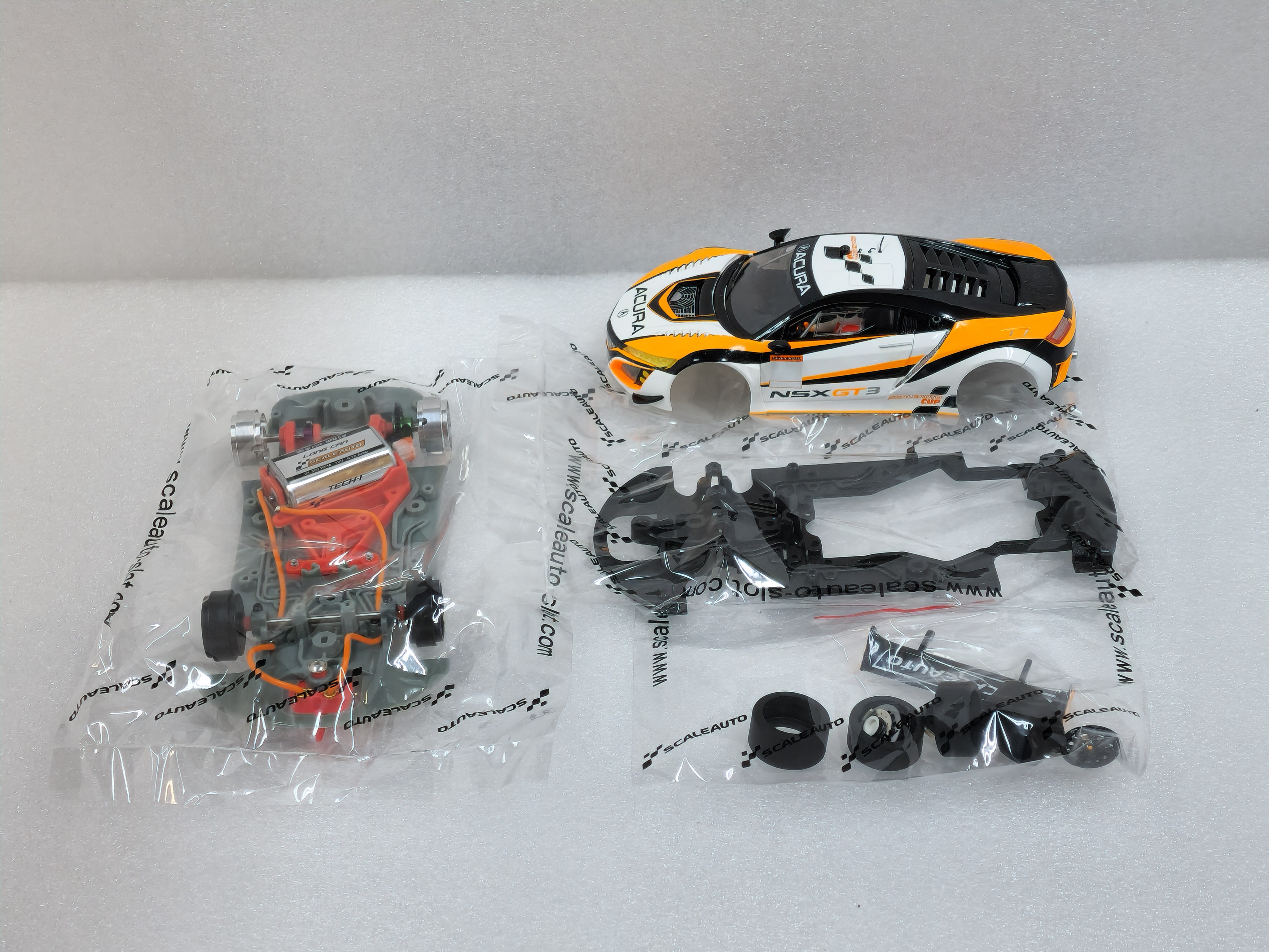 SC-6287A Scaleauto Honda NSX GT3 Cup Version White/Orange Kit 1:32