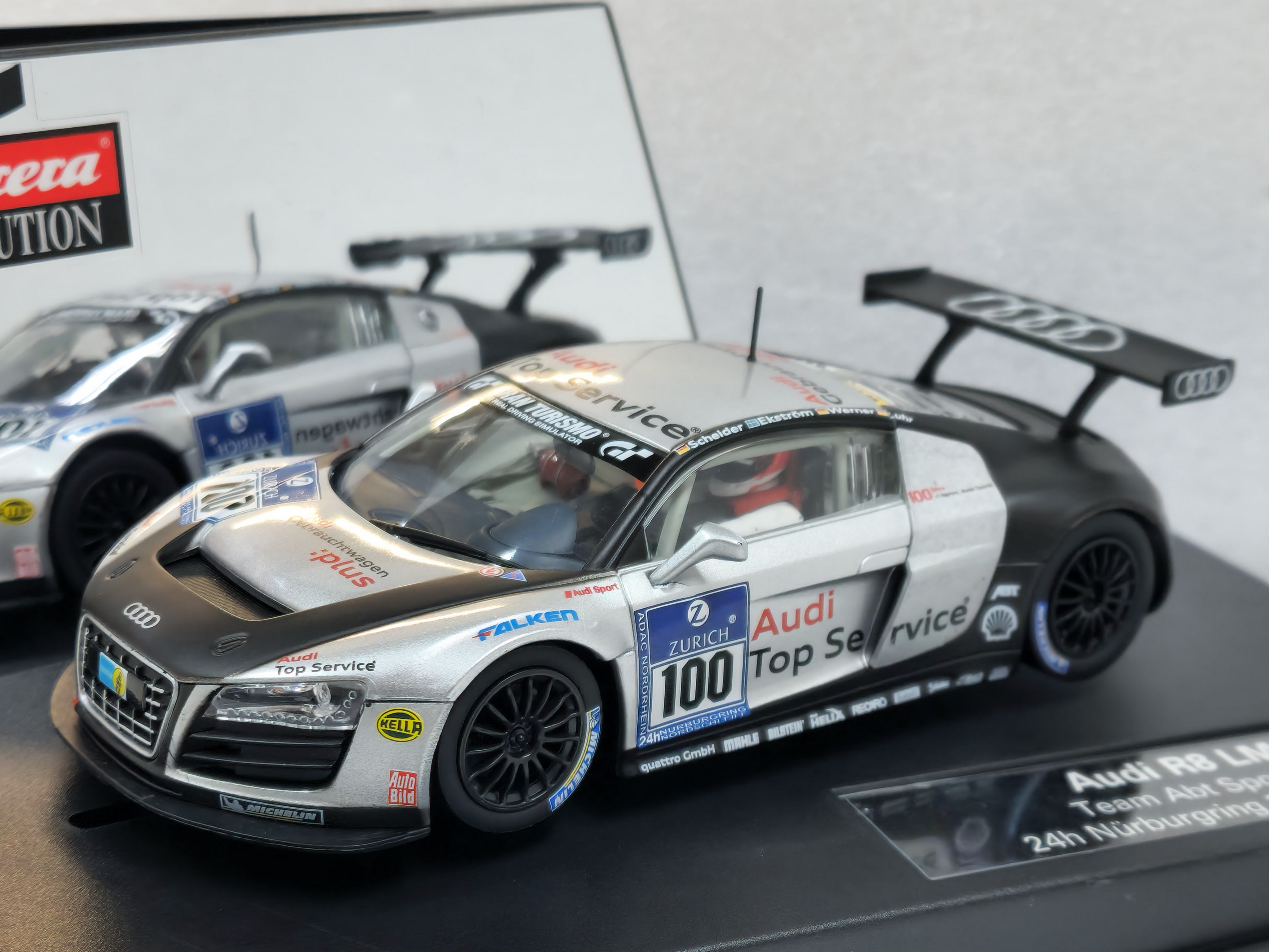 27321 Carrera Evolution Audi R8 LMS Team Abt Sportsline, 24h