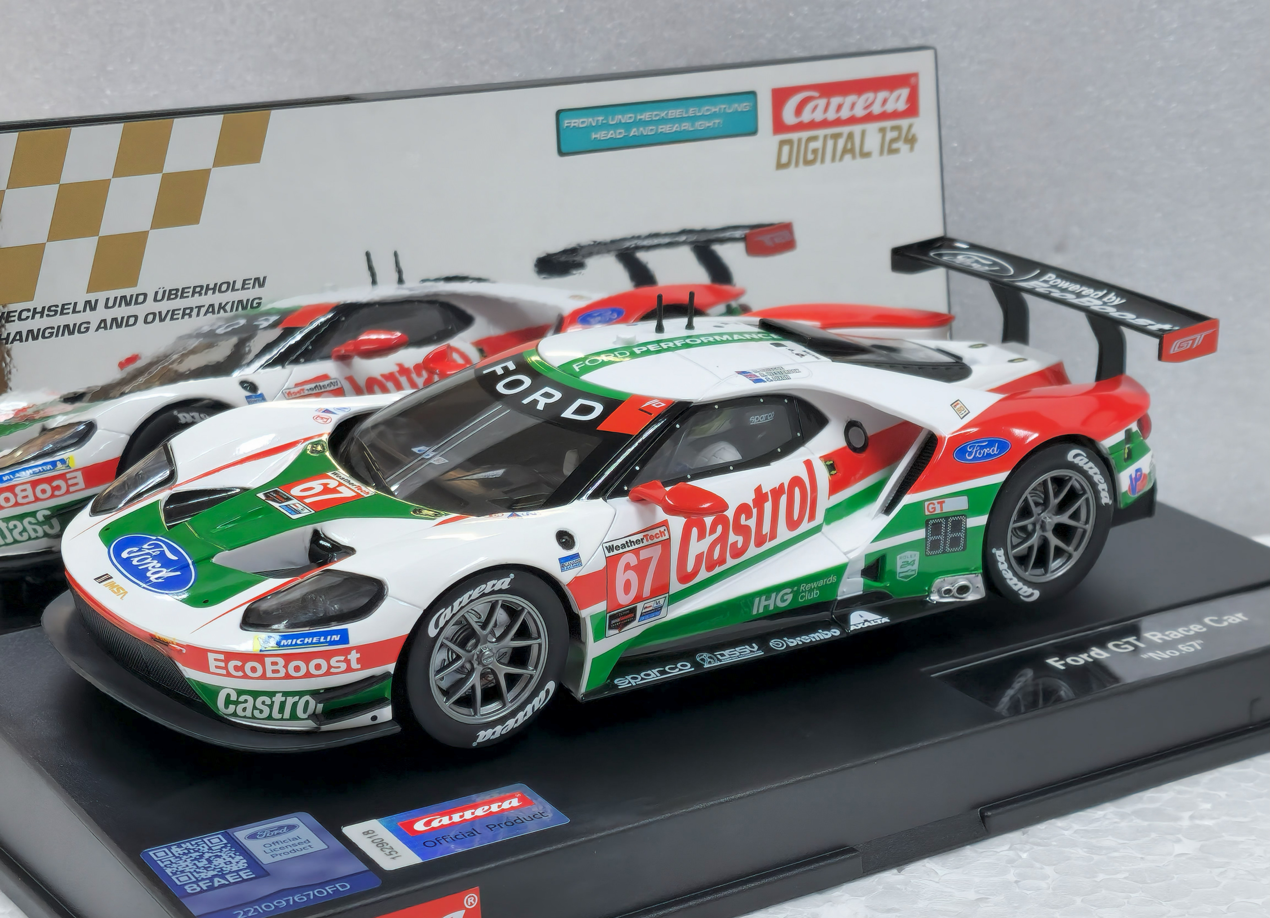 24000 Carrera Digital 124 Ford GT Race Car Castrol, #67 1:24 Slot