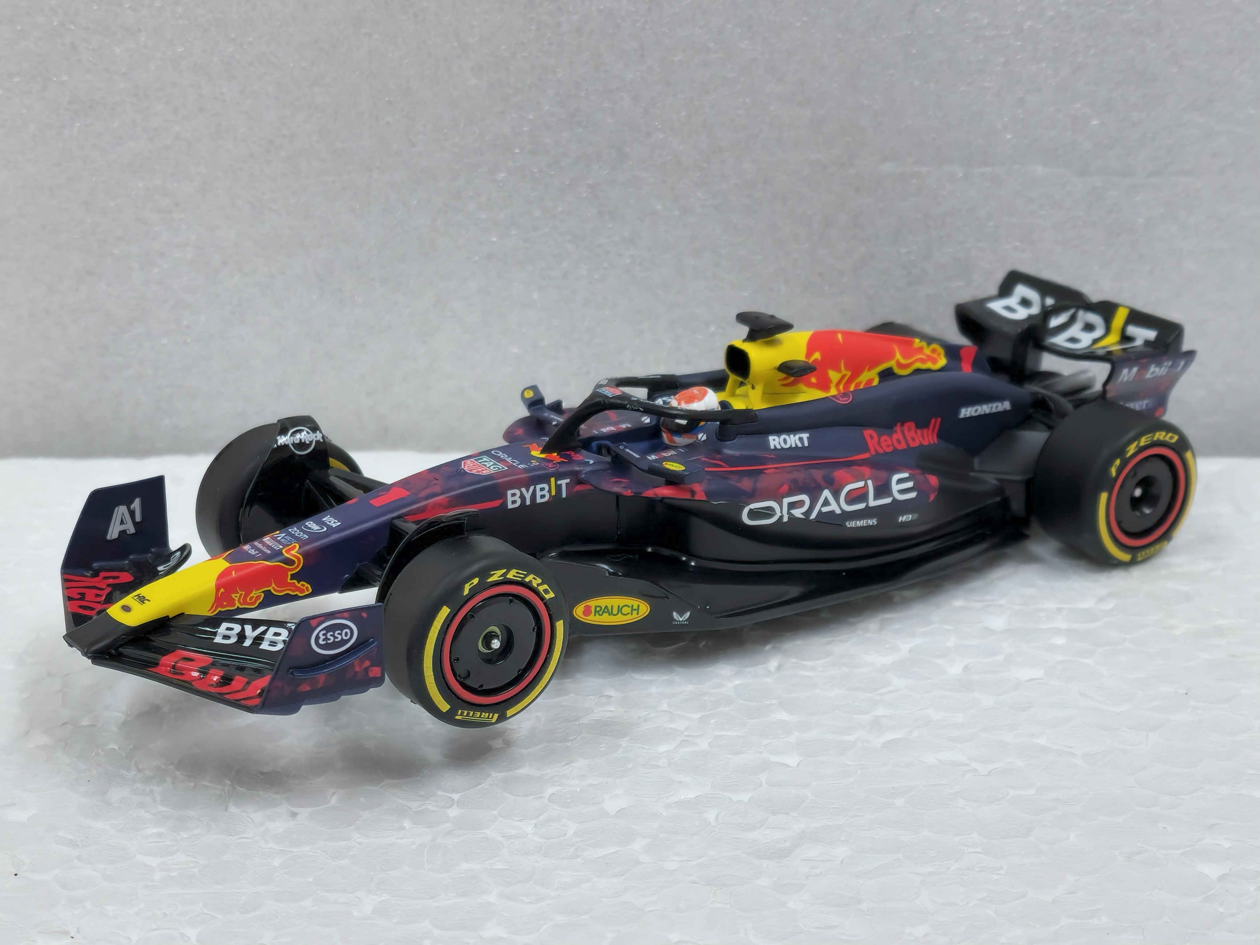 32048 Carrera Digital 132 F1 Red Bull Racing RB20 British Grand