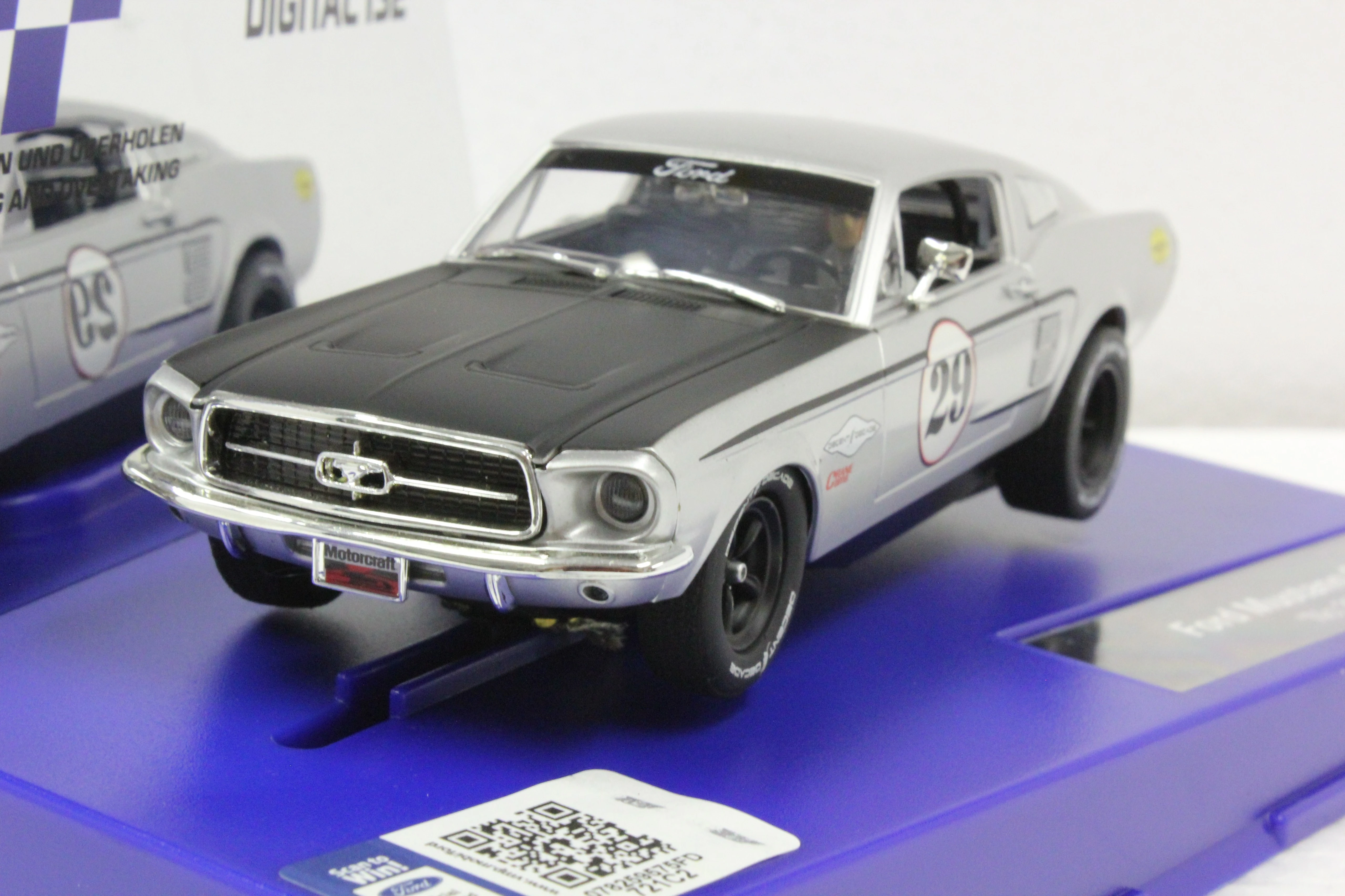 30794 Carrera Digital 132 Ford Mustang GT #29, 1:32 Slot Car