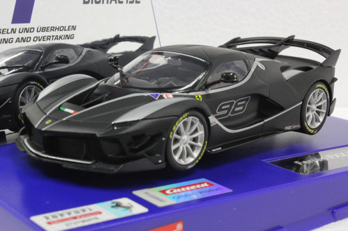 ネットによ カレラエボリューション132フェラーリ FerrariFxxK 新品