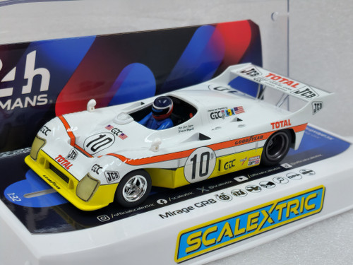 Scalextric C4527 Mirage GR8 – Coche Slot 1/32 De Le Mans 1976 (2º Clasificado), Con Magnatracción, Ideal Para Carreras Y Coleccionistas +3 Años