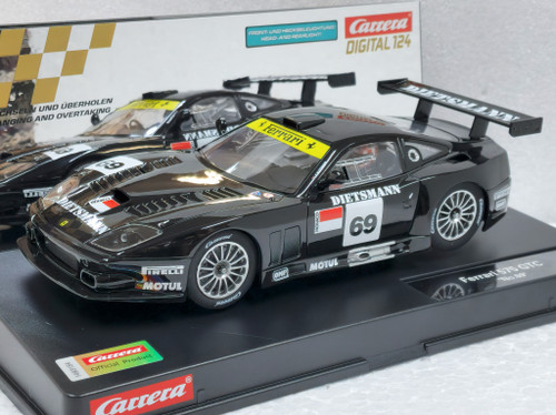 23999 Carrera Digital 124 Ferrari 575 GTC, #69 1:24 Slot Car