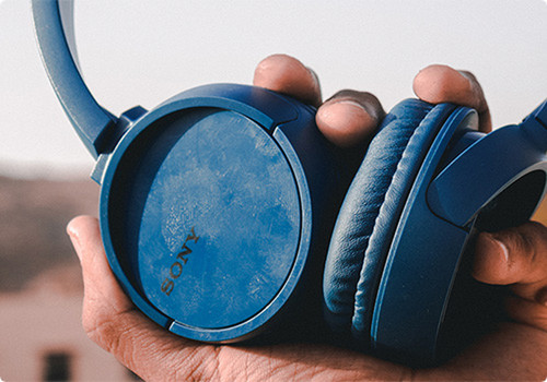 How To Choose the Best Headphones and Earphone