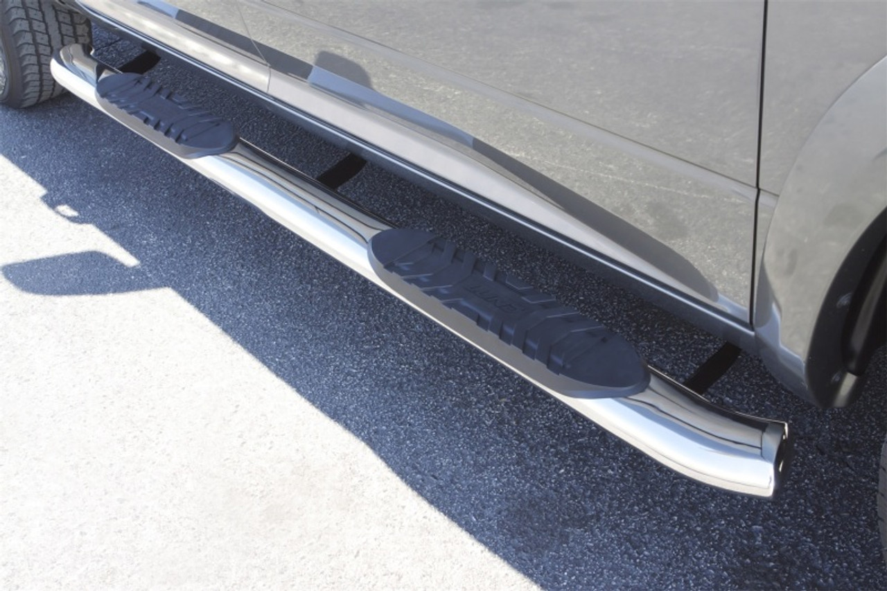 Lund 10-17 Dodge Ram 2500 Crew Cab 5in. Curved Oval SS Nerf Bars - Polished - 23785007 Photo - Mounted