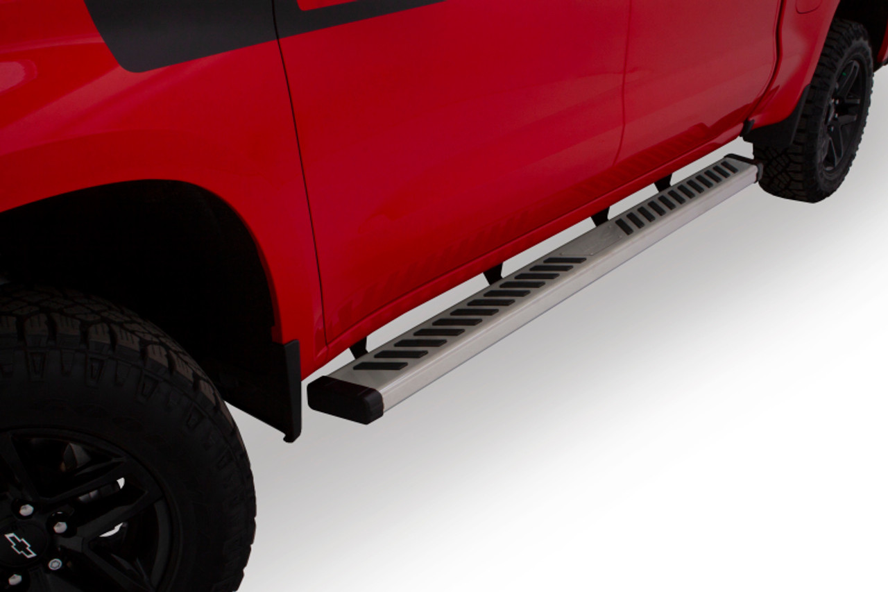 Lund 2019 Chevy Silverado 1500 Crew Cab Summit Ridge 2.0 Running Boards - Stainless - 28665044 Photo - Mounted