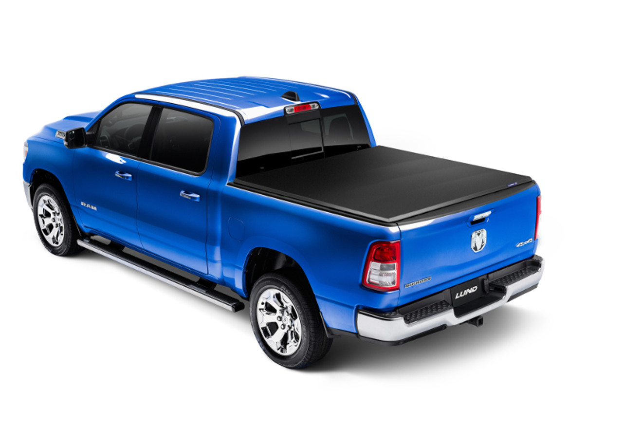 Lund 02-17 Dodge Ram 1500 (6.5ft. Bed Excl. Rambox) Genesis Elite Tri-Fold Tonneau Cover - Black - 95864 Photo - Primary